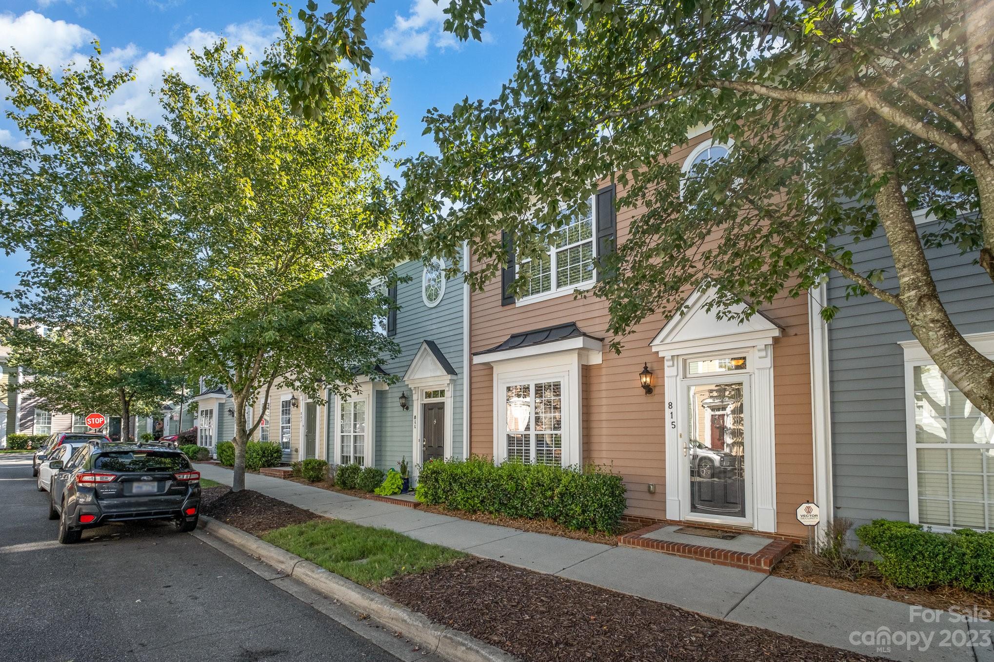 815 Cattaloochee Lane