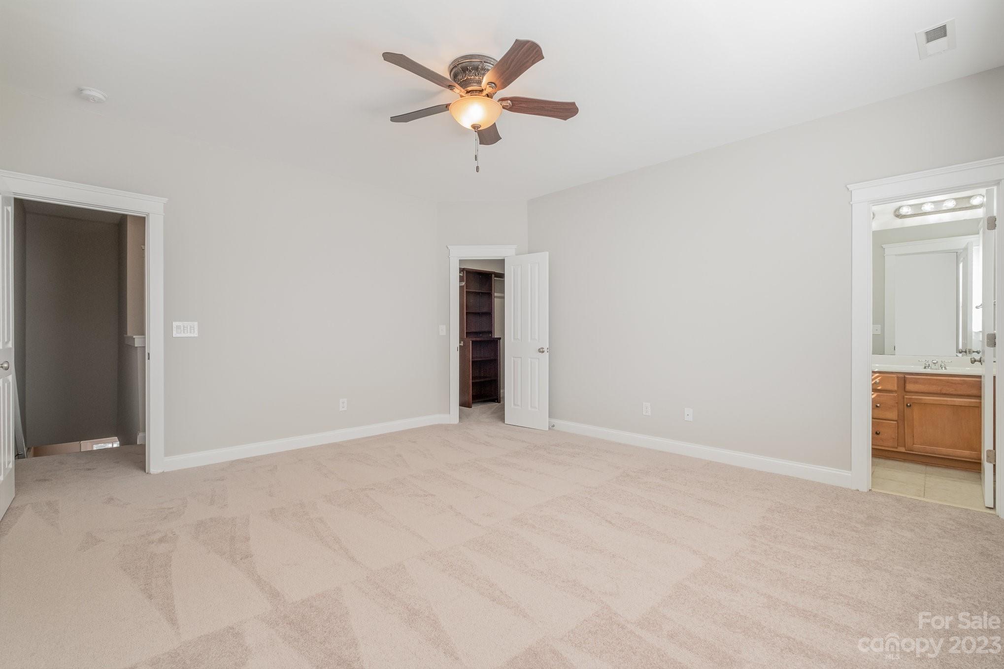 815 Cattaloochee Lane