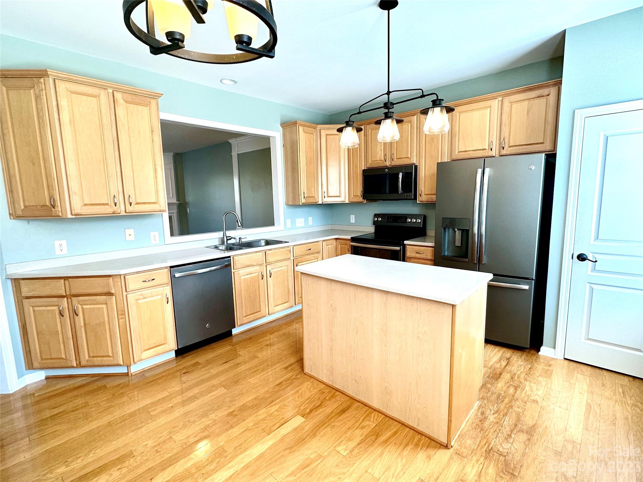 14551 Durant Boulevard