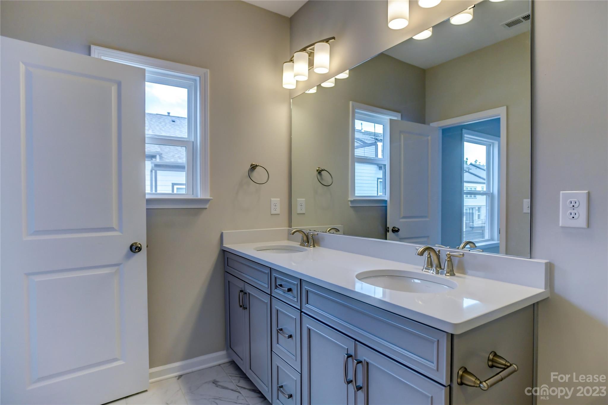 414 Grey Reagan Trail