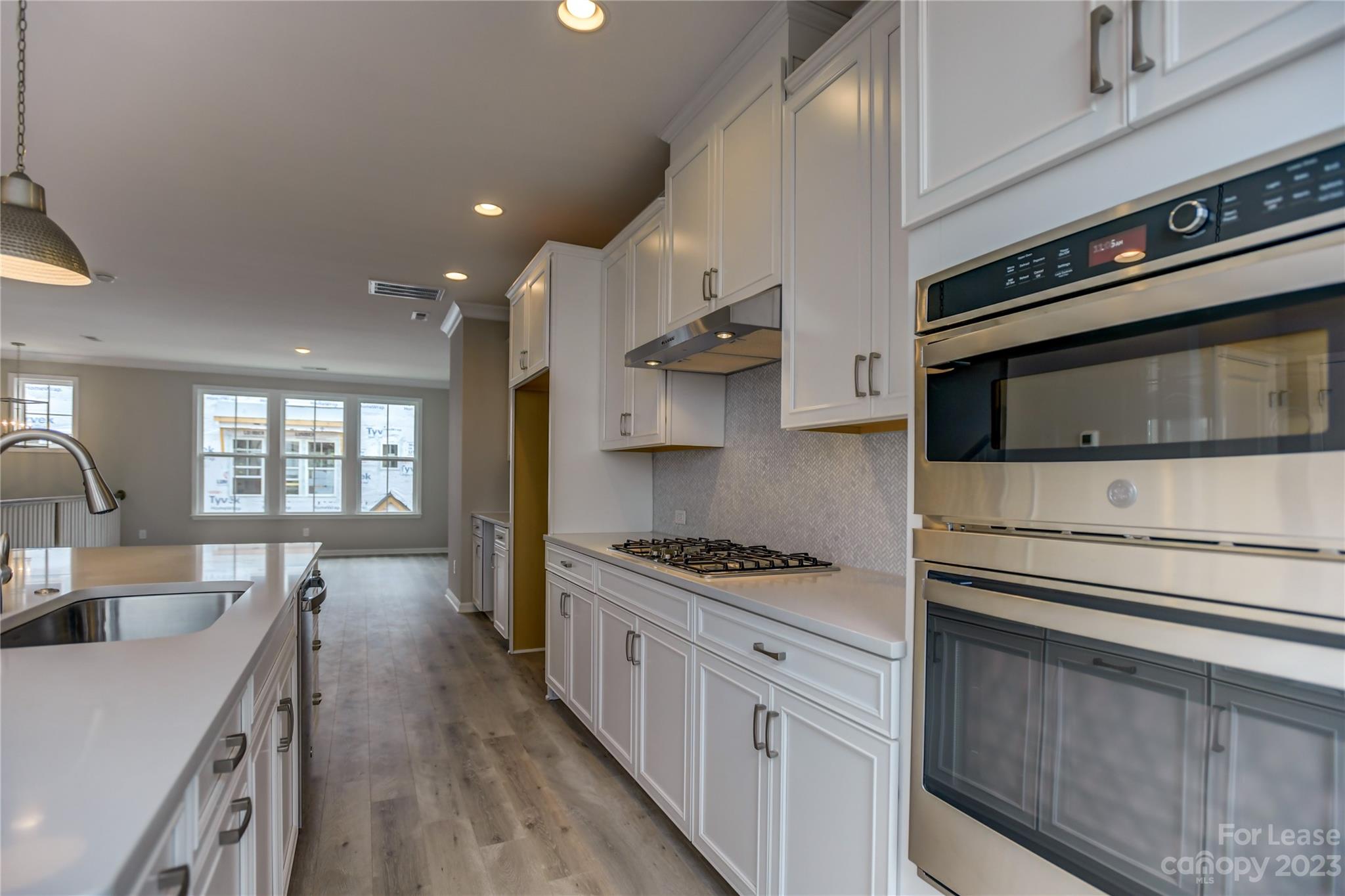 414 Grey Reagan Trail