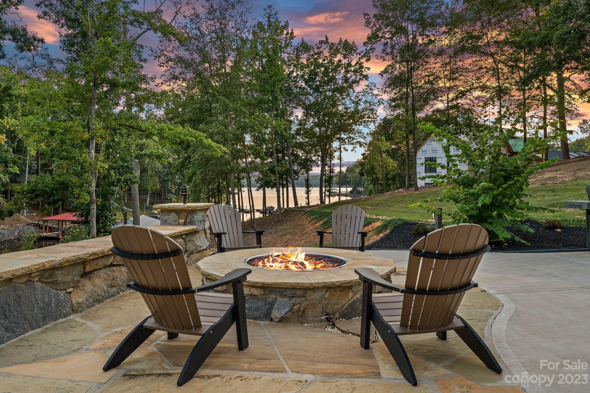 222 Greenbay Road