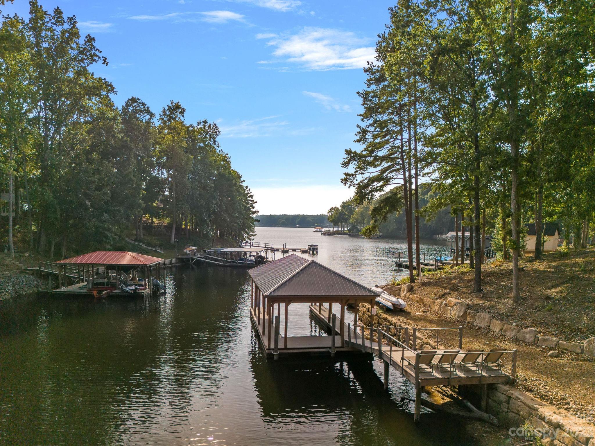 222 Greenbay Road