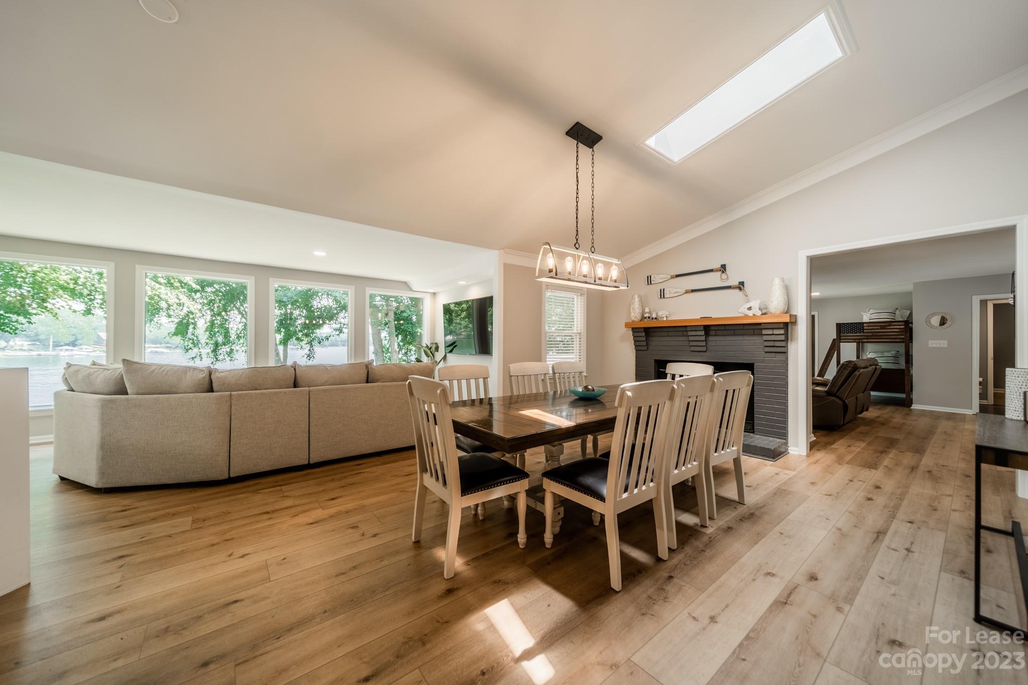 225 Paradise Peninsula Road