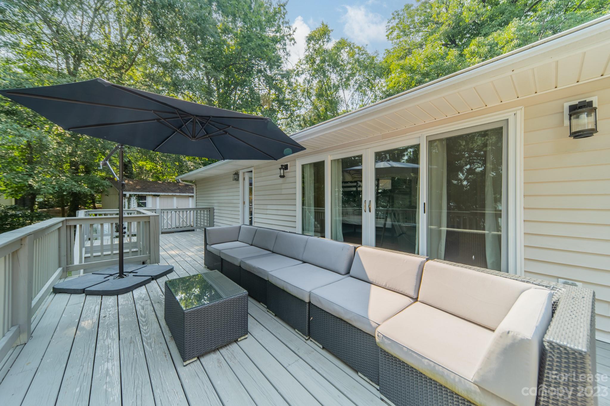 225 Paradise Peninsula Road