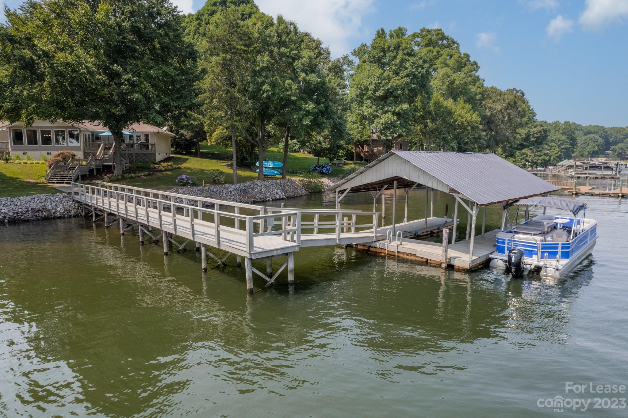 225 Paradise Peninsula Road