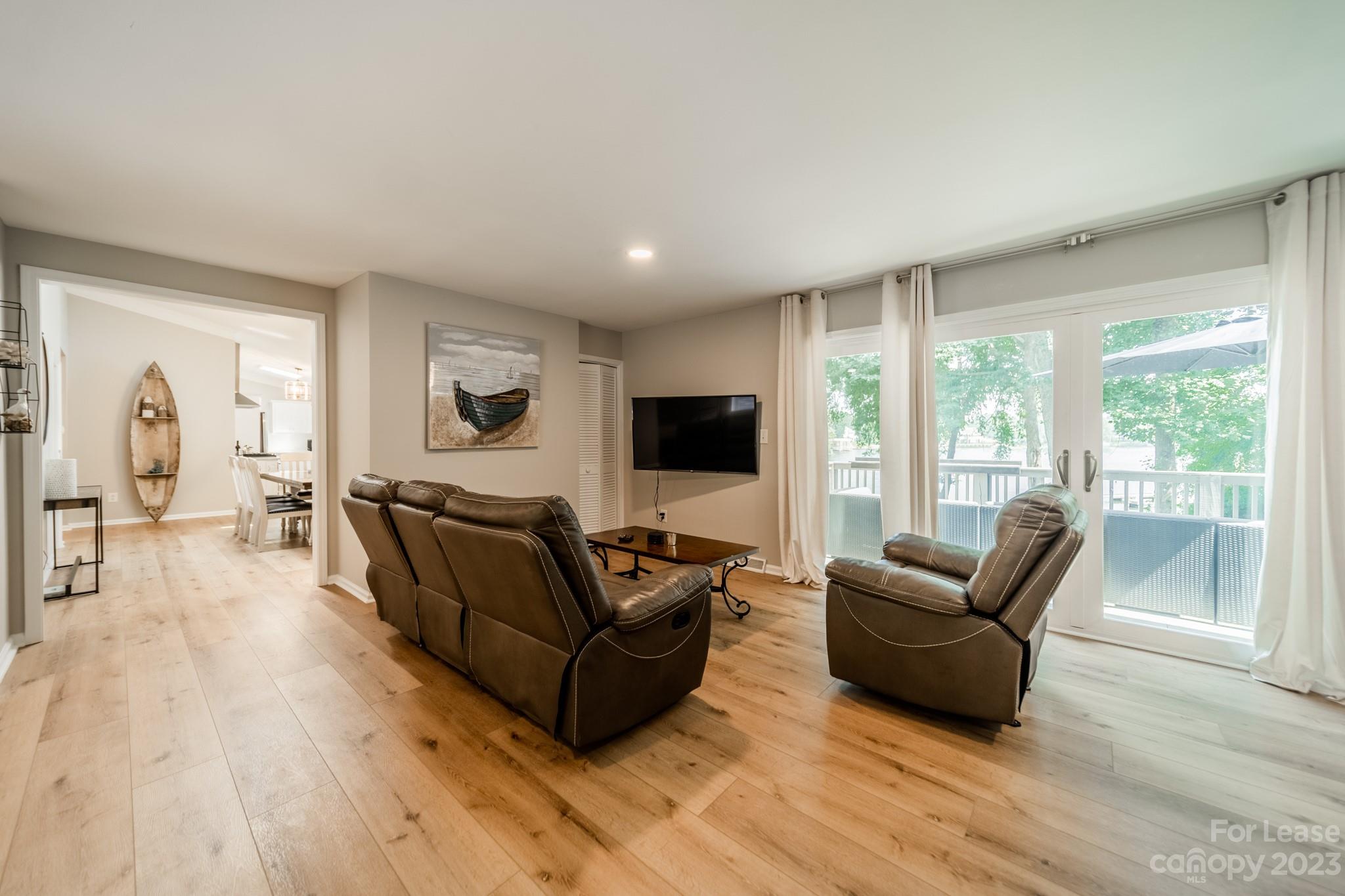 225 Paradise Peninsula Road