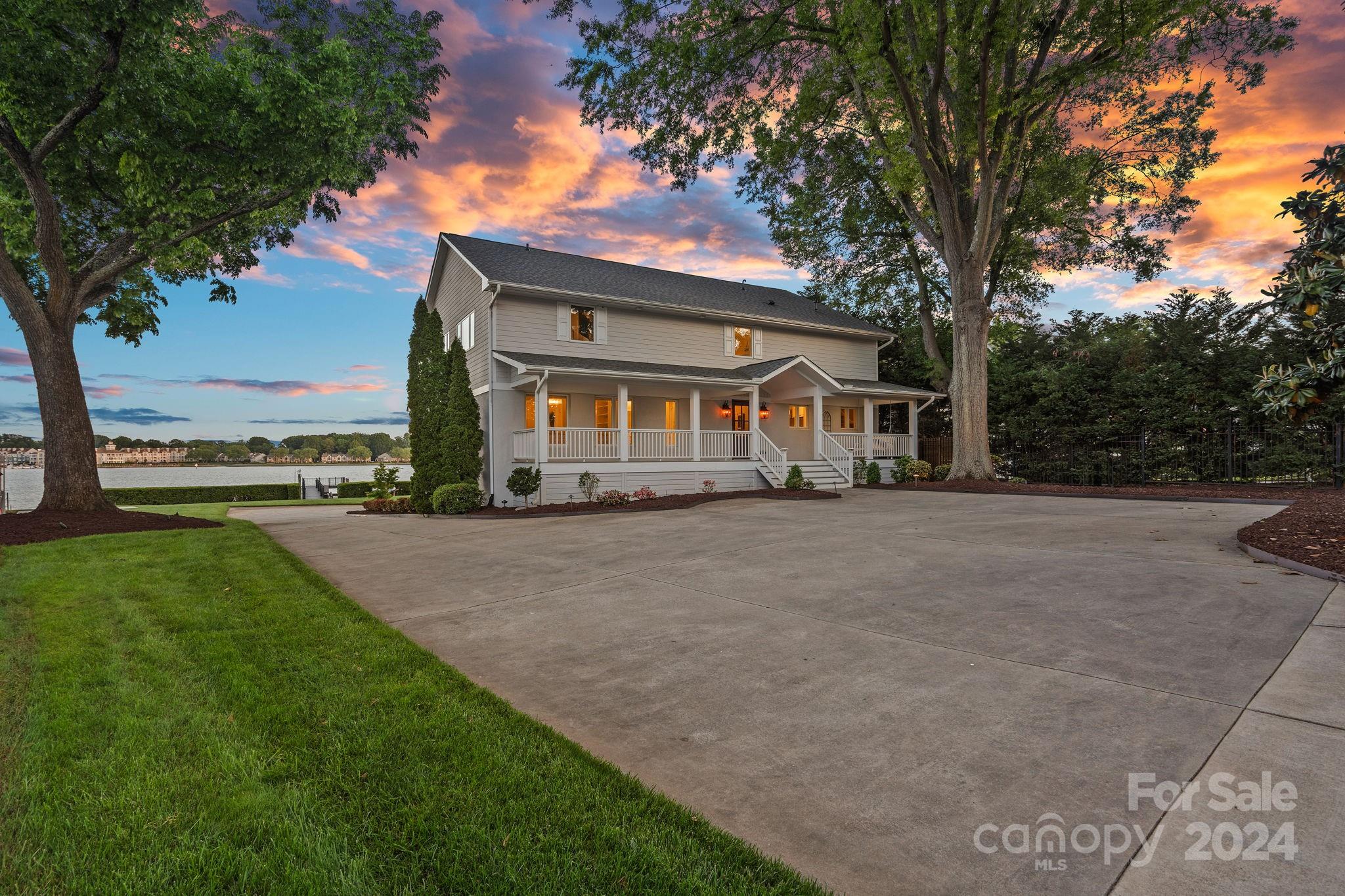18001 Whispering Oaks Drive