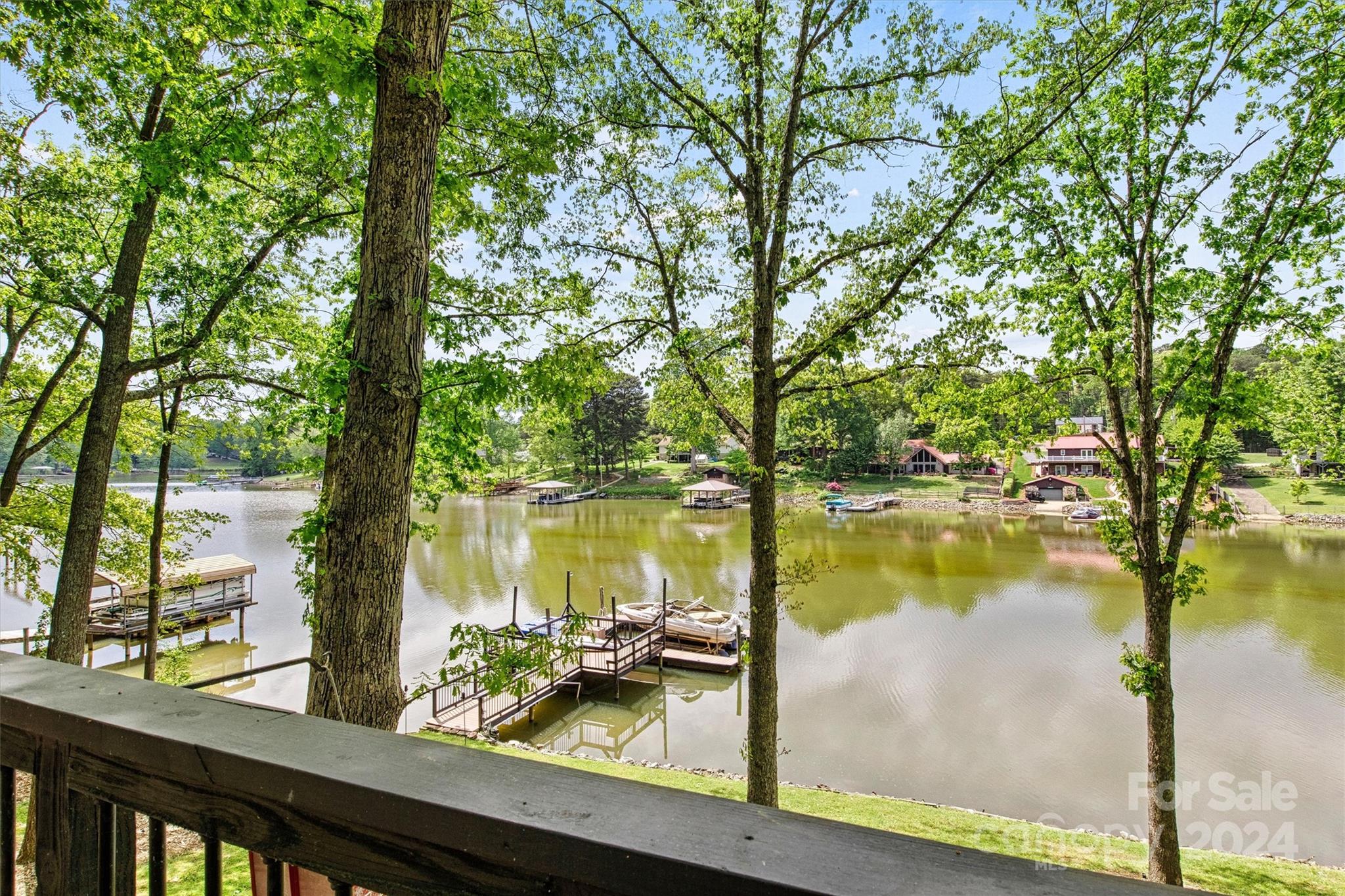 6892 Shade Tree Lane