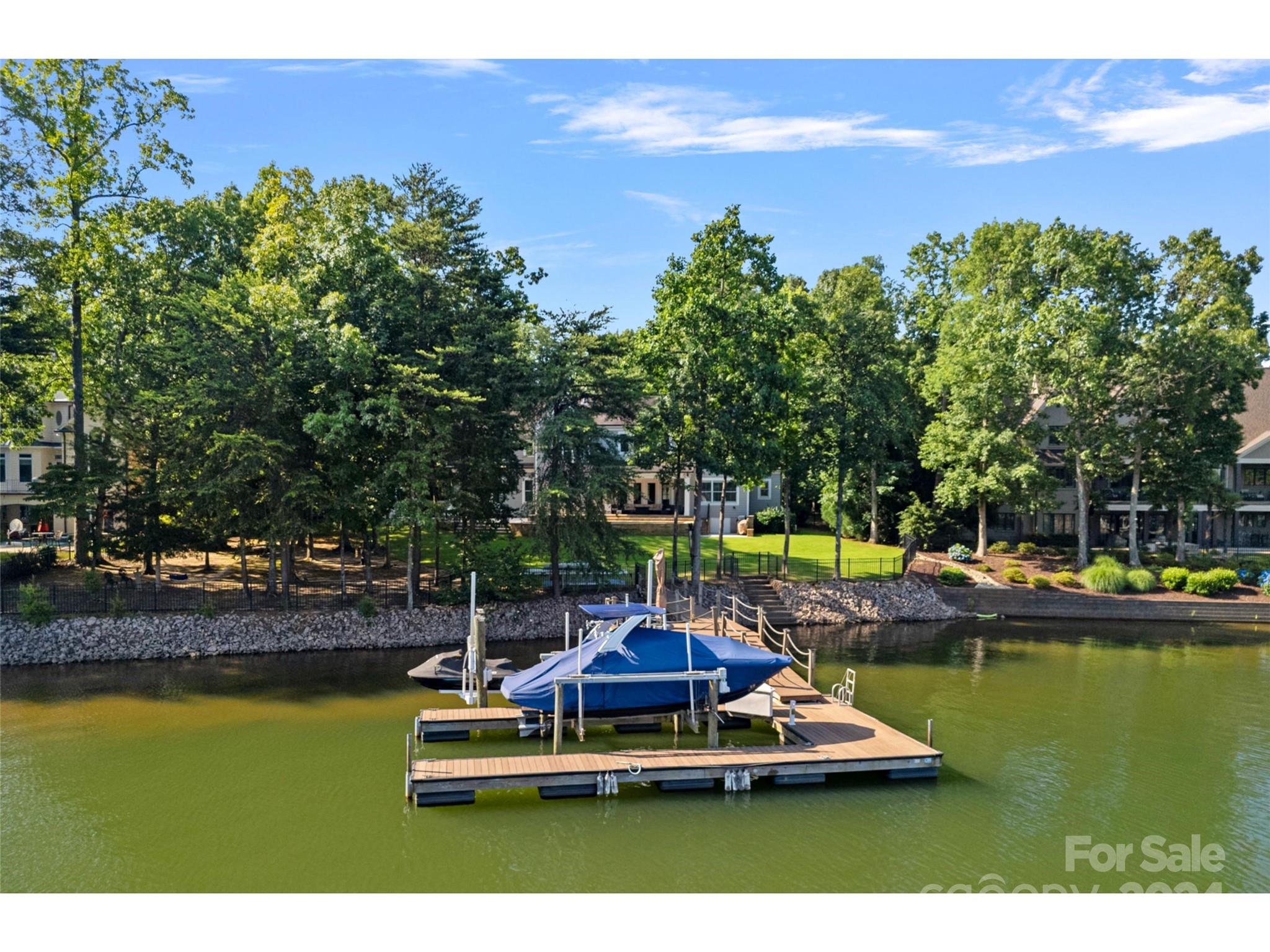 144 Heathland Lane