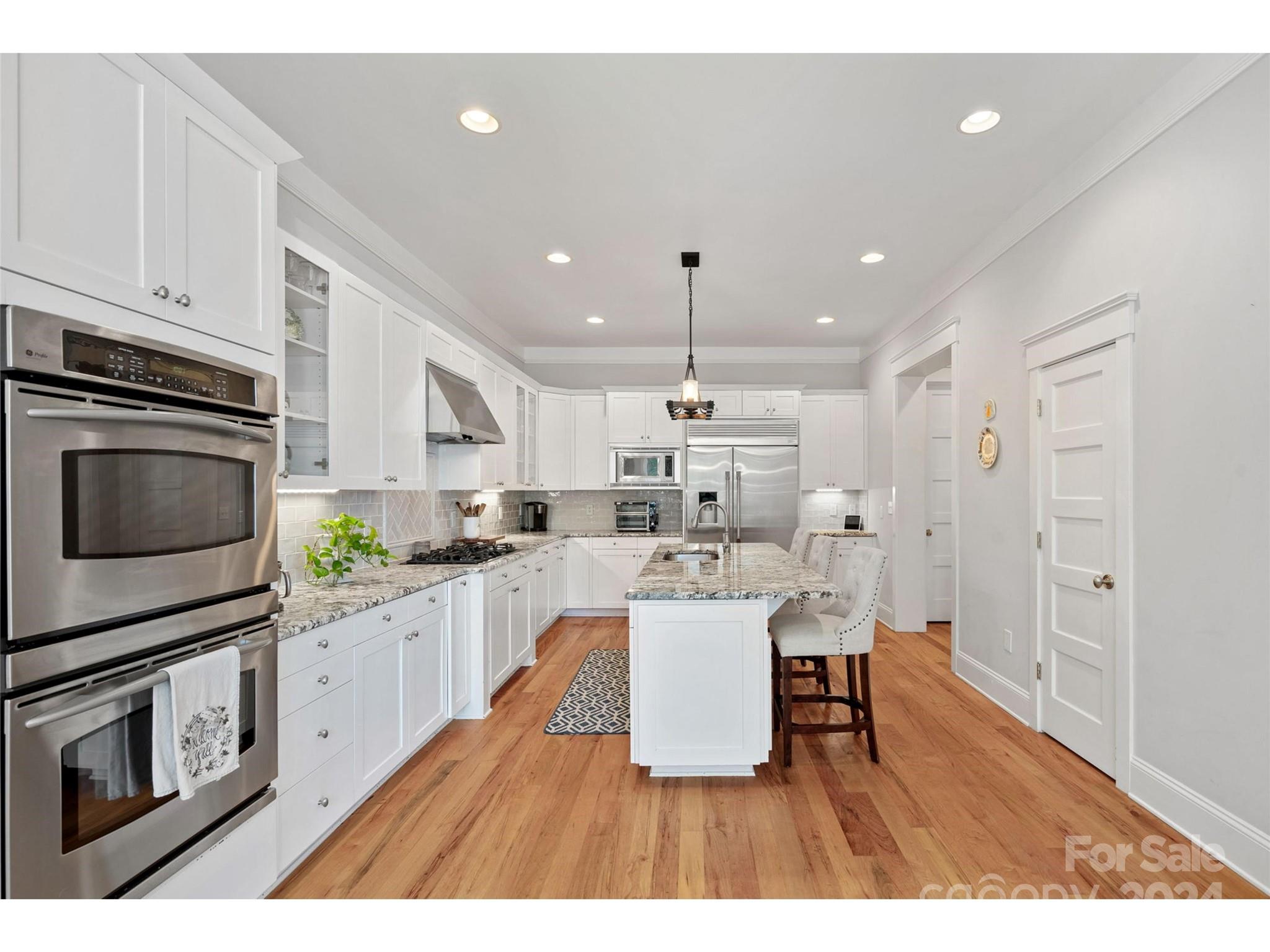 144 Heathland Lane