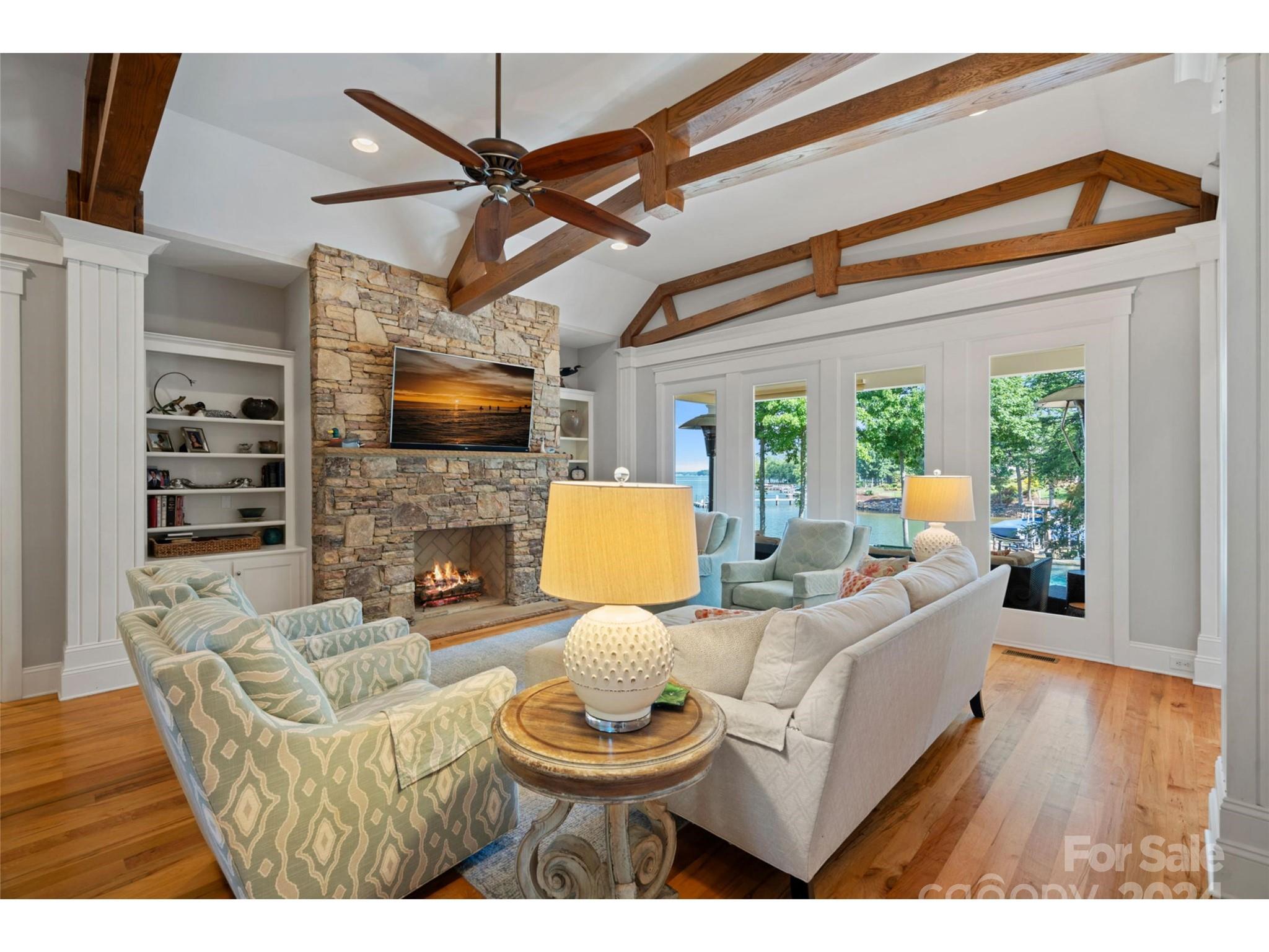 144 Heathland Lane