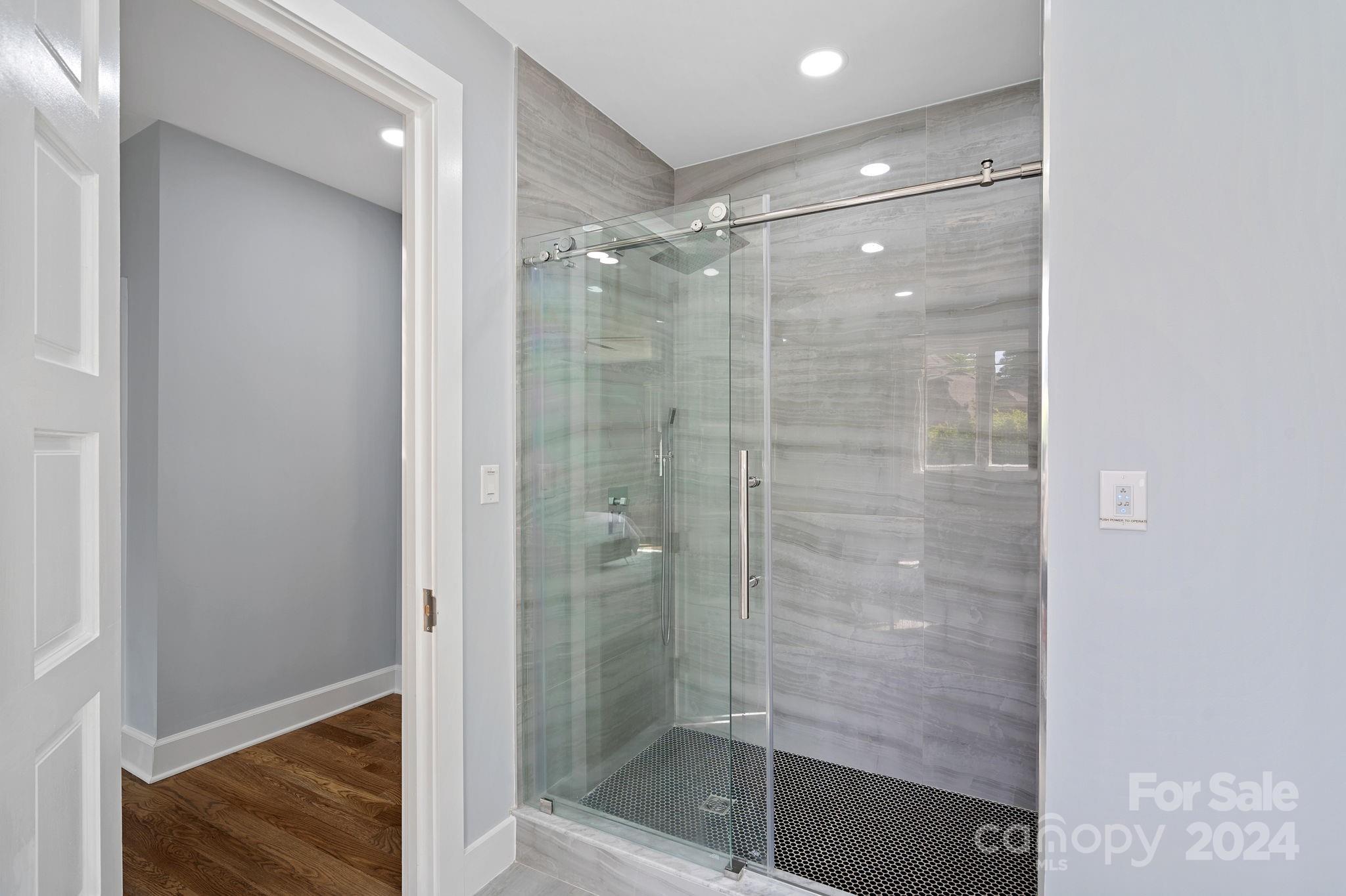 144 Bridlepath Lane