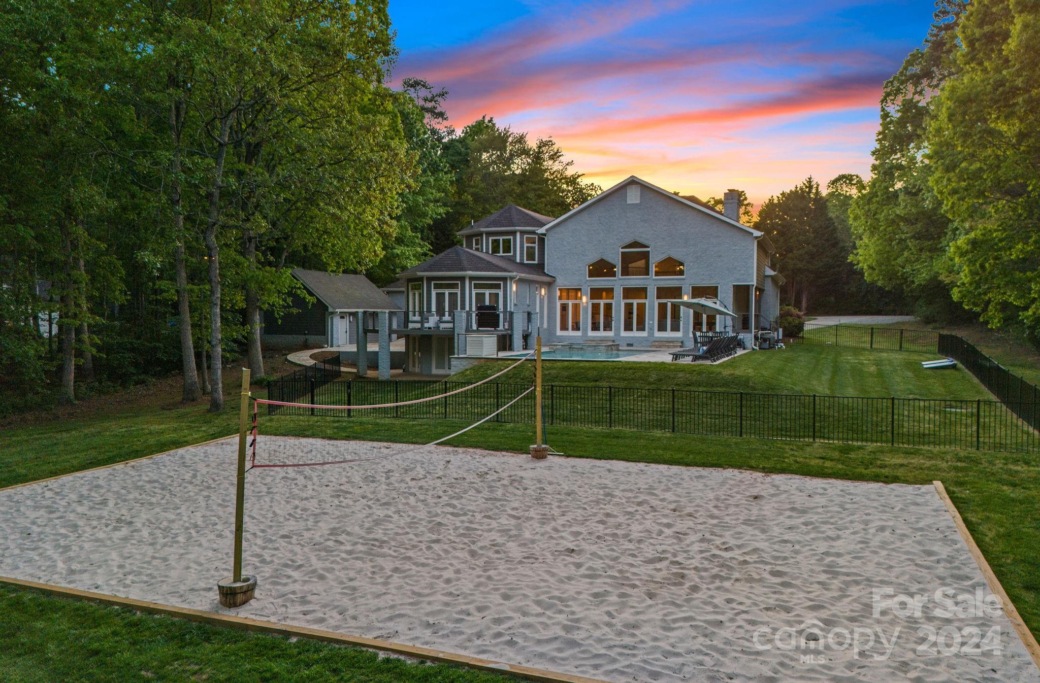 144 Bridlepath Lane