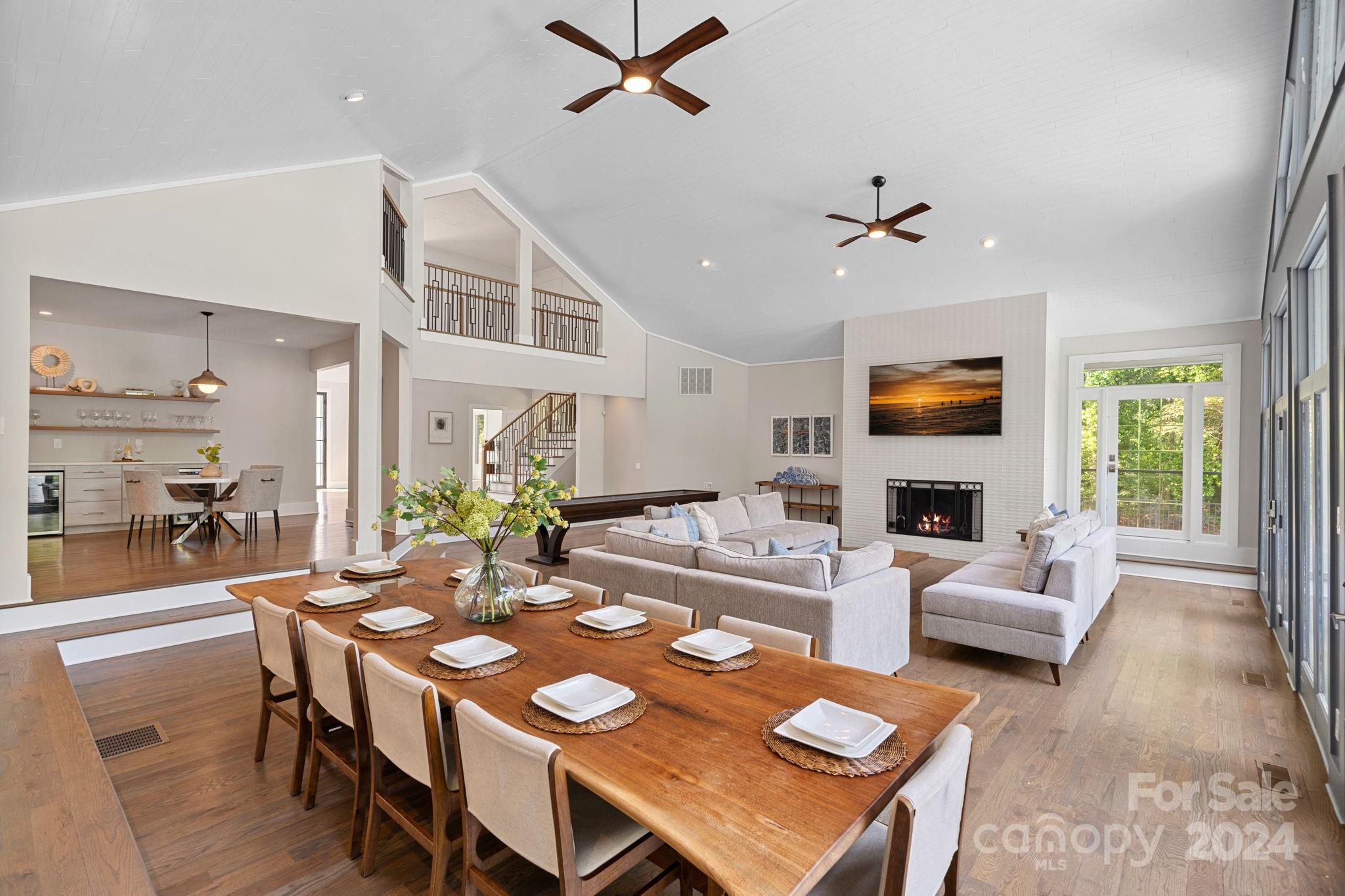 144 Bridlepath Lane