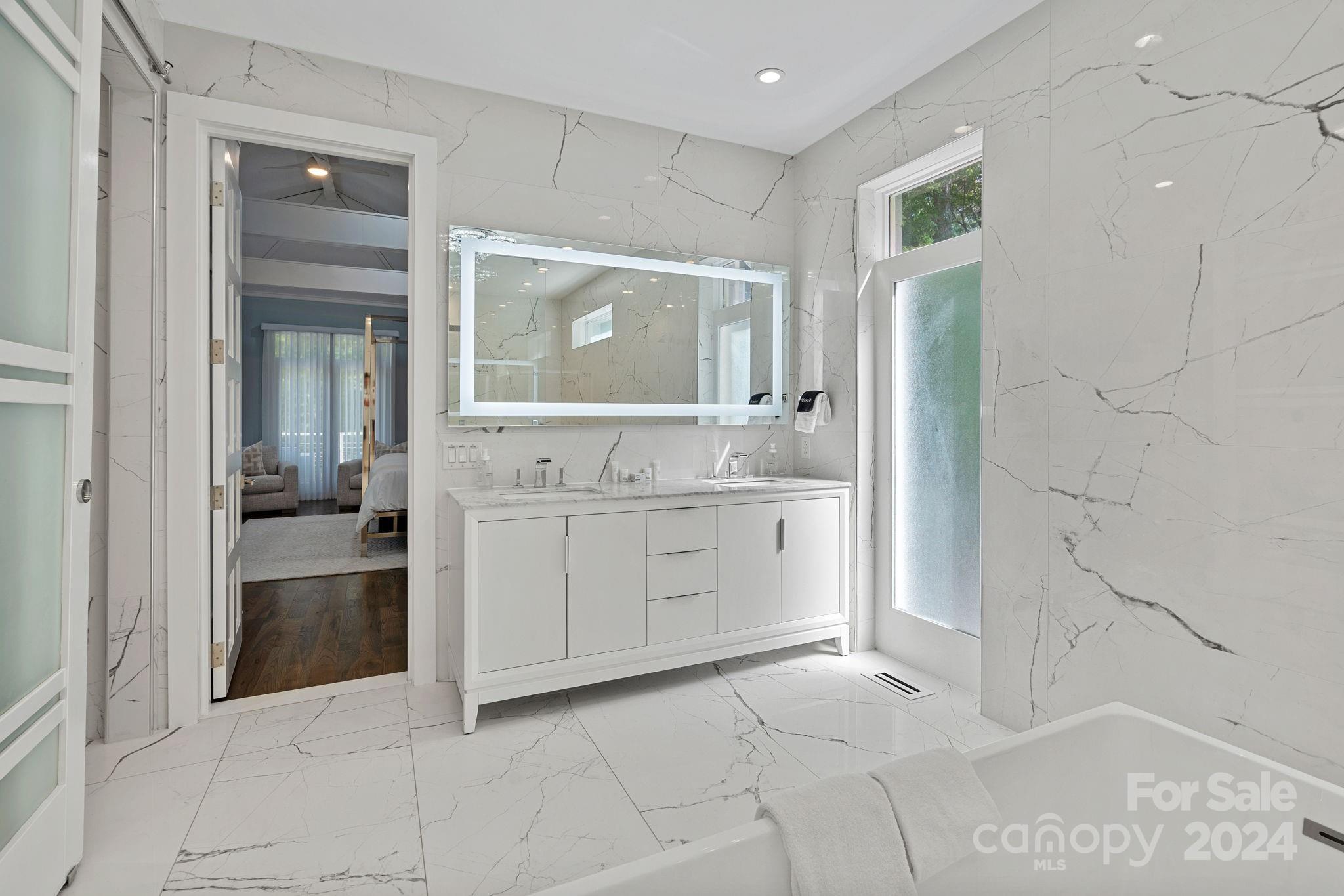 144 Bridlepath Lane