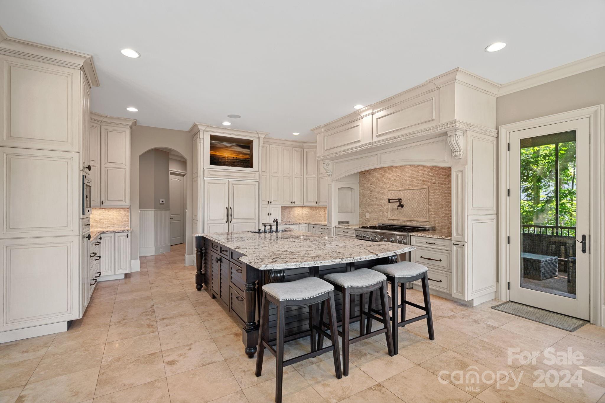 8790 Colebridge Court