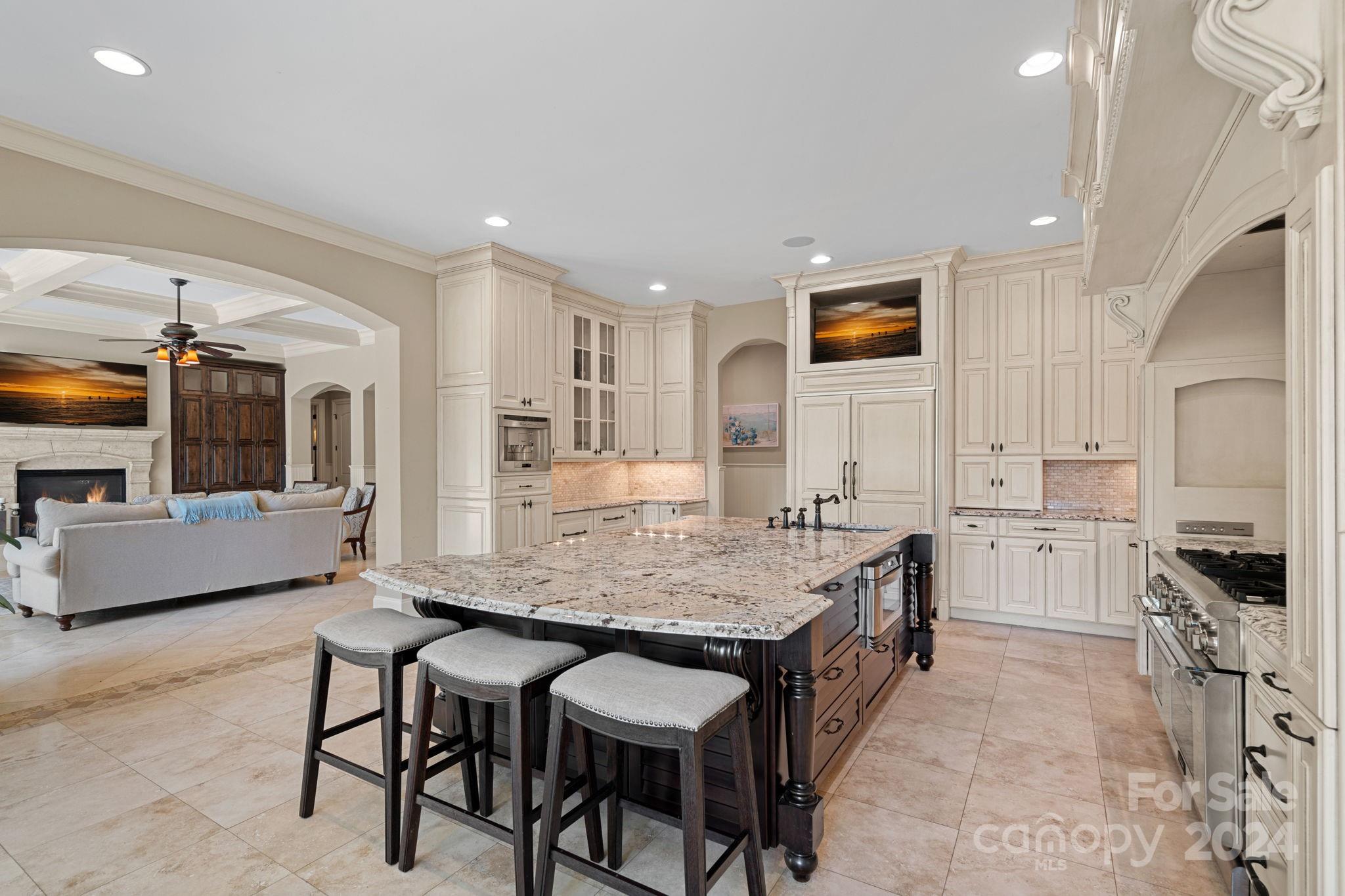 8790 Colebridge Court