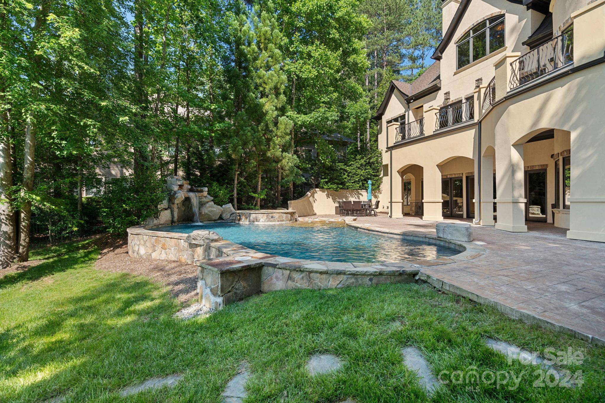 8790 Colebridge Court