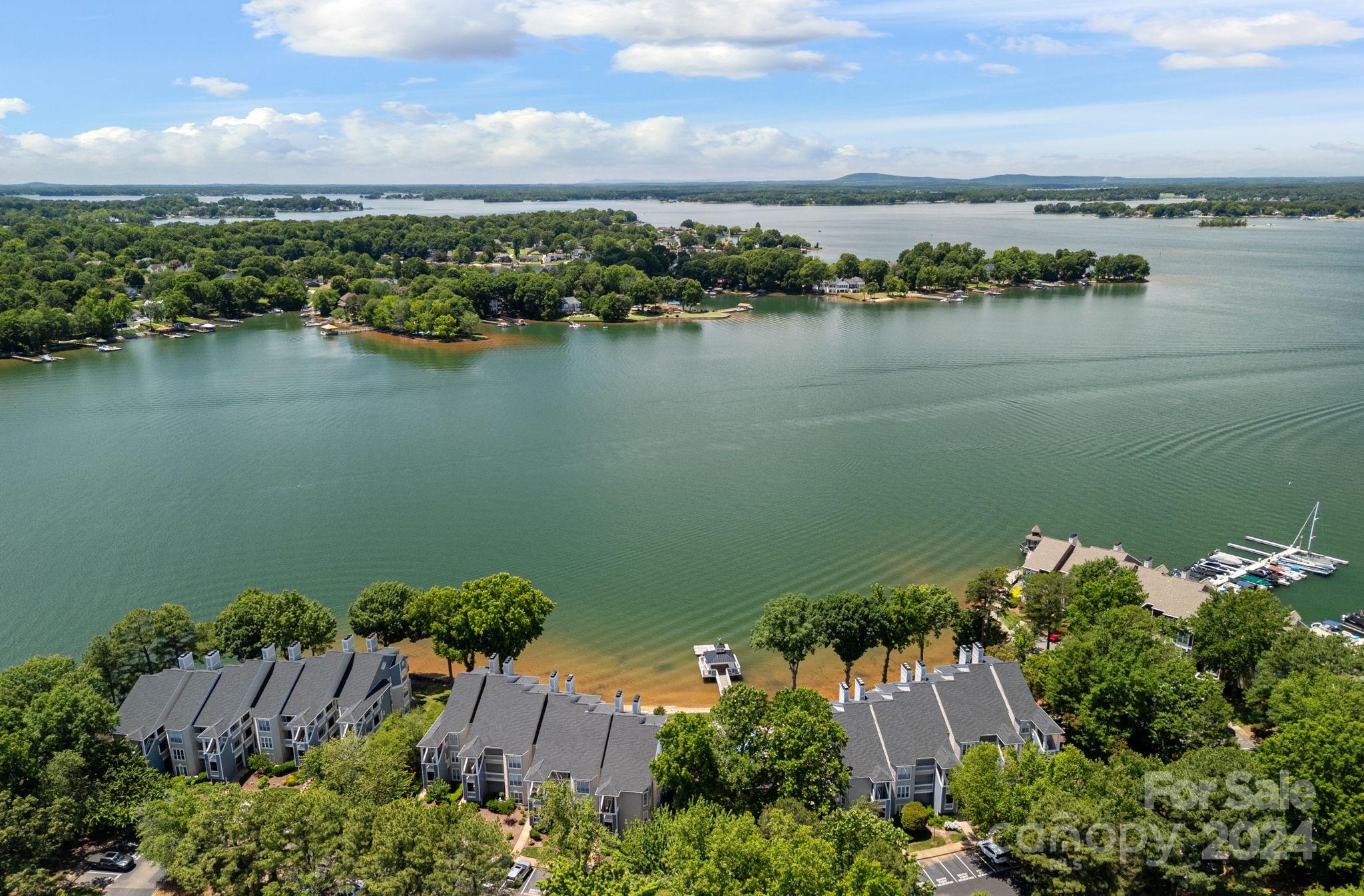 944 Southwest Drive