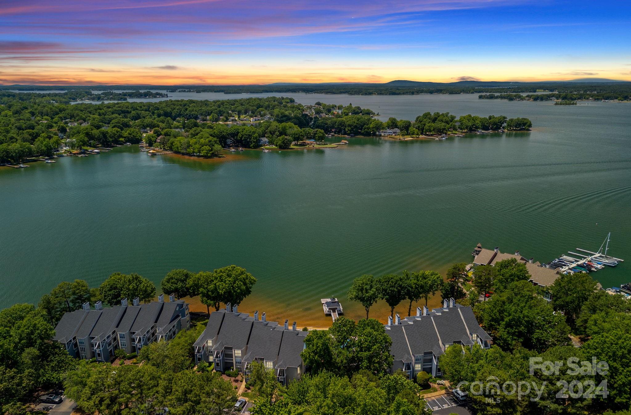 944 Southwest Drive