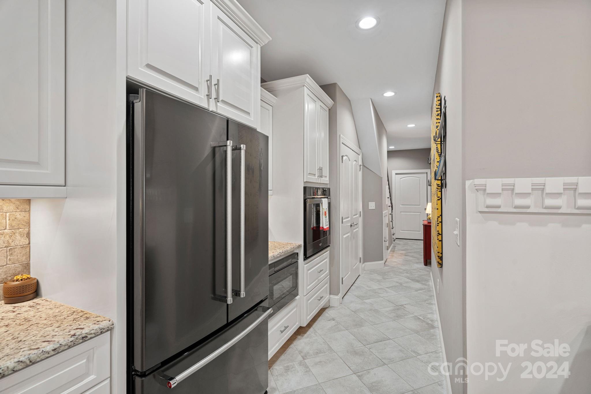 2521 Rynbrandt Drive