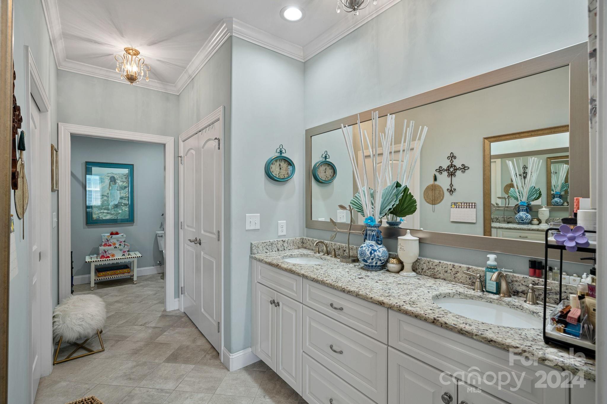 2521 Rynbrandt Drive