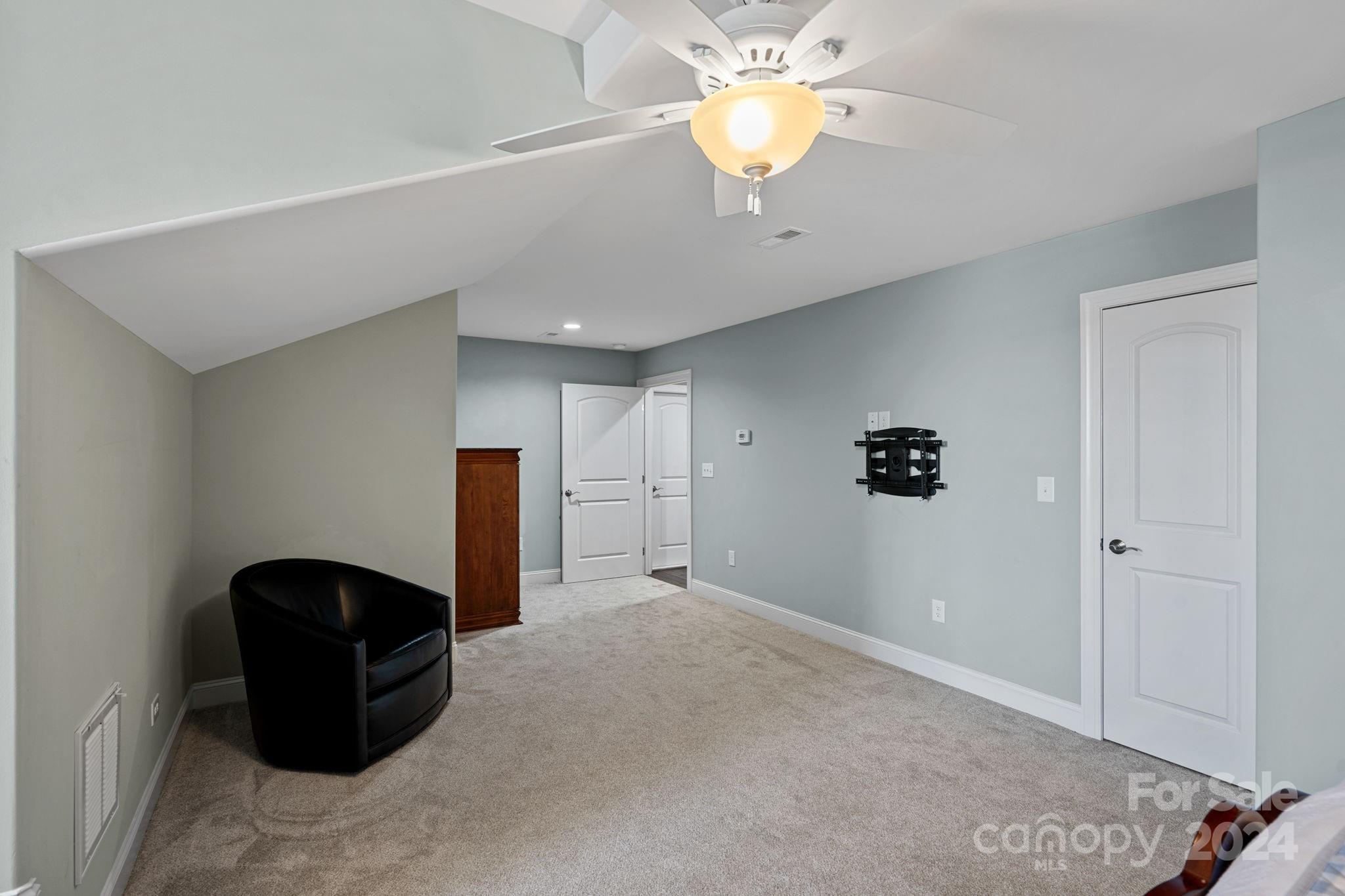 2521 Rynbrandt Drive