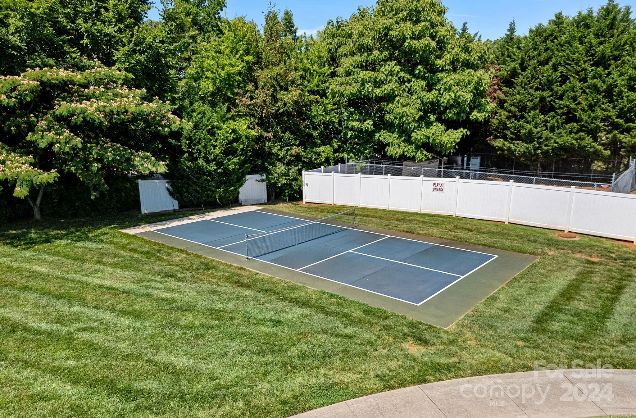 2521 Rynbrandt Drive