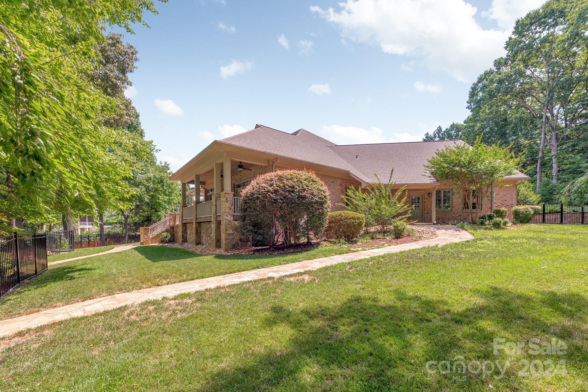 8055 Windsong Road