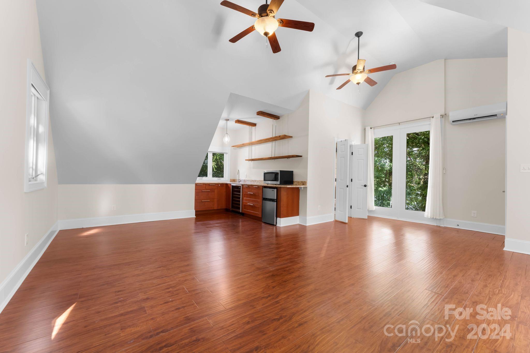 213 Tuskarora Trail