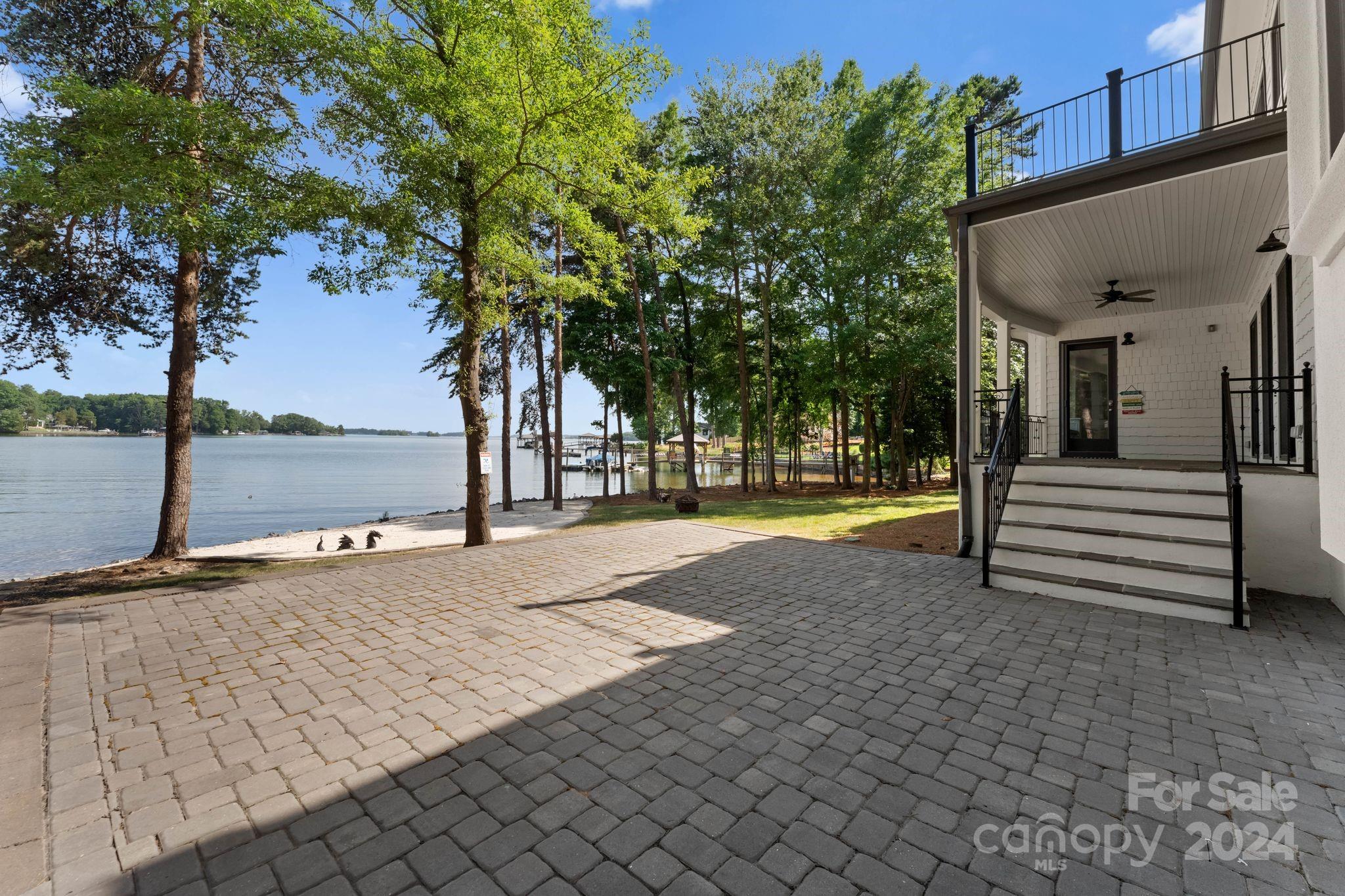 213 Tuskarora Trail