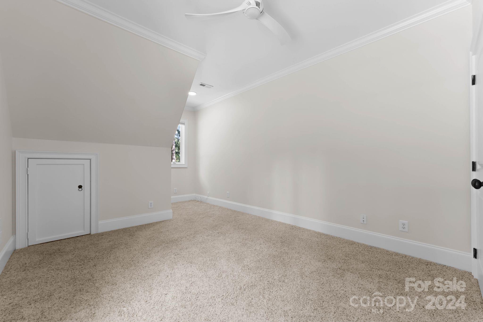 213 Tuskarora Trail