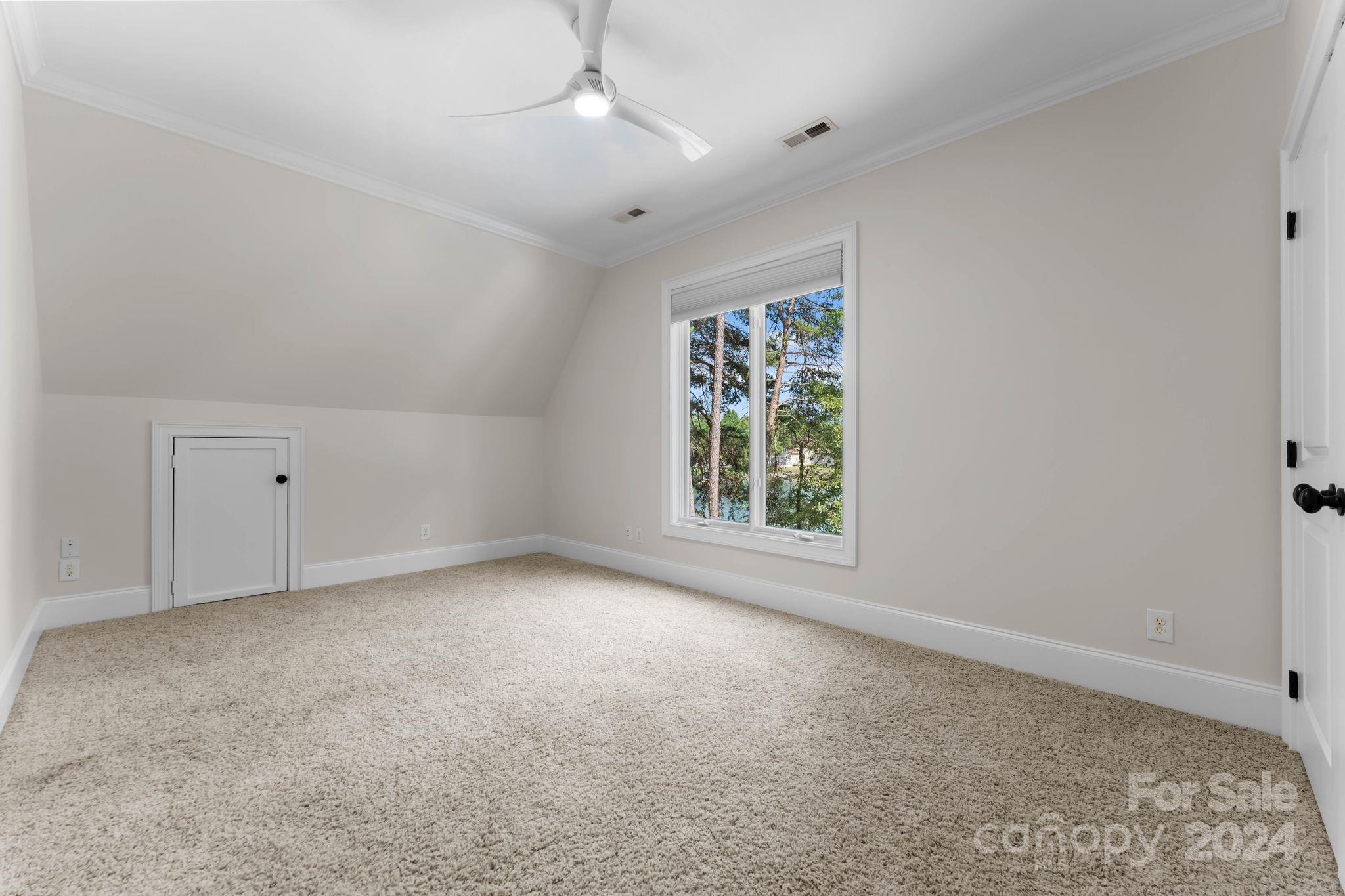 213 Tuskarora Trail