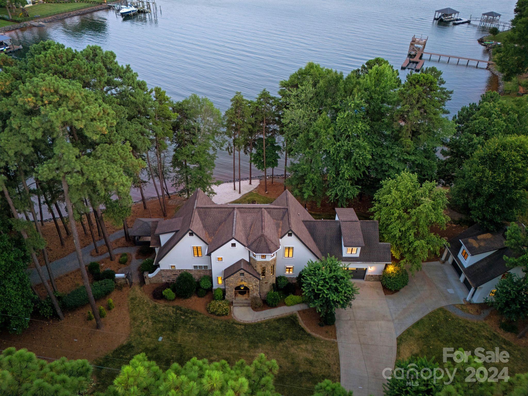 213 Tuskarora Trail