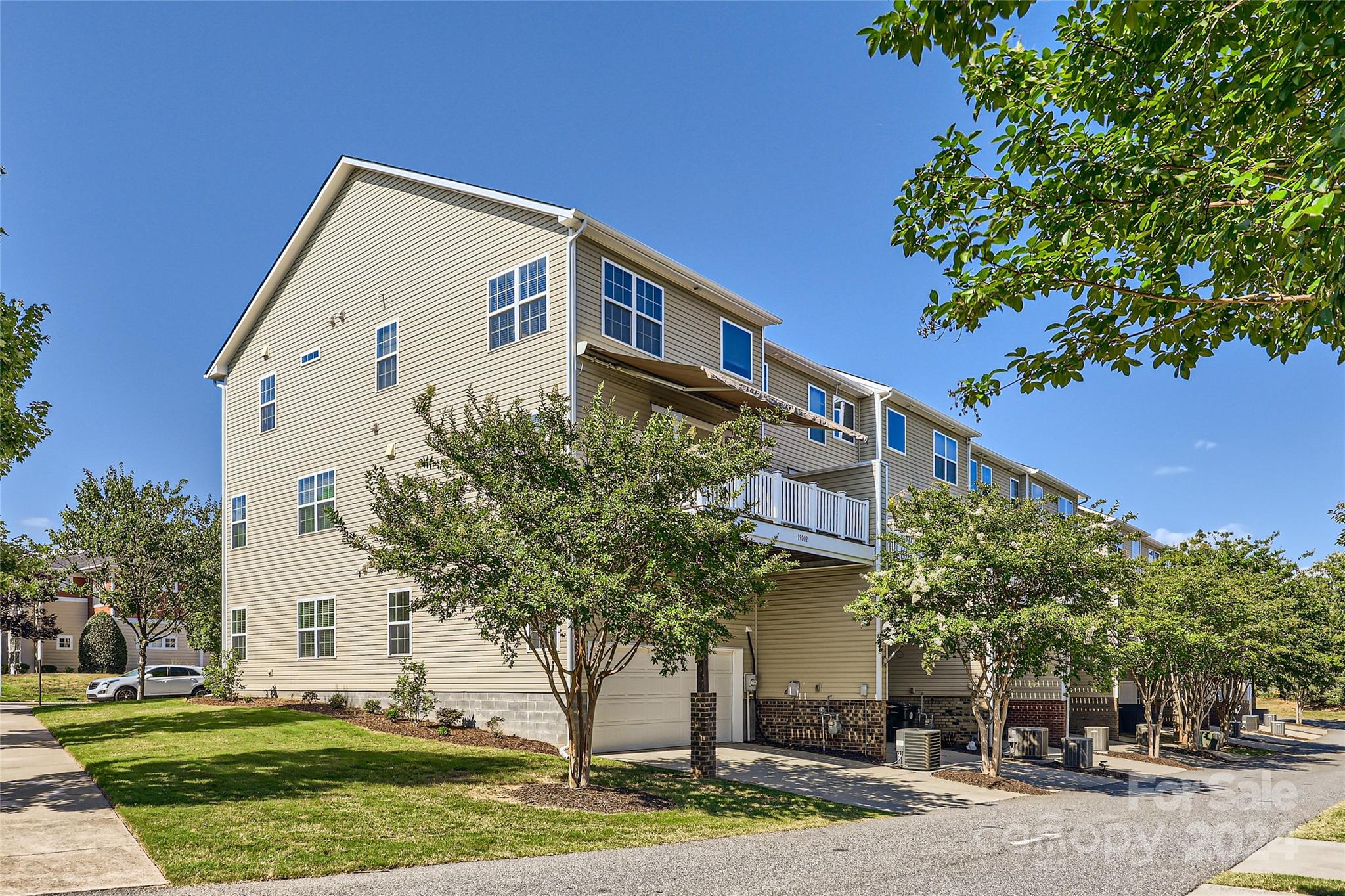 19002 Lake Breeze Drive