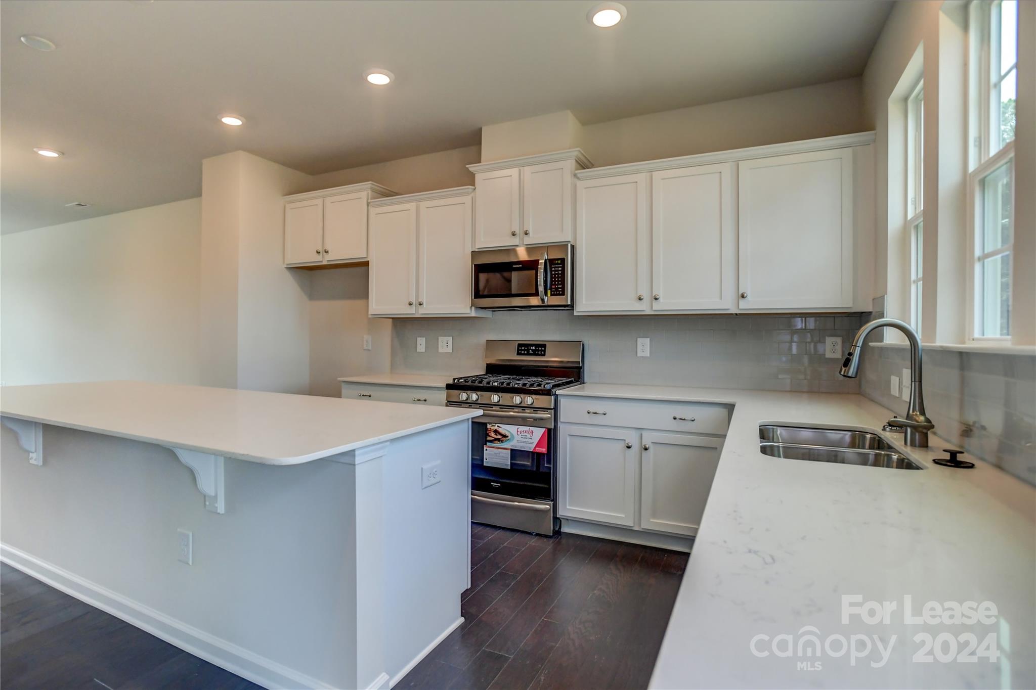 12112 Ardrey Park Drive