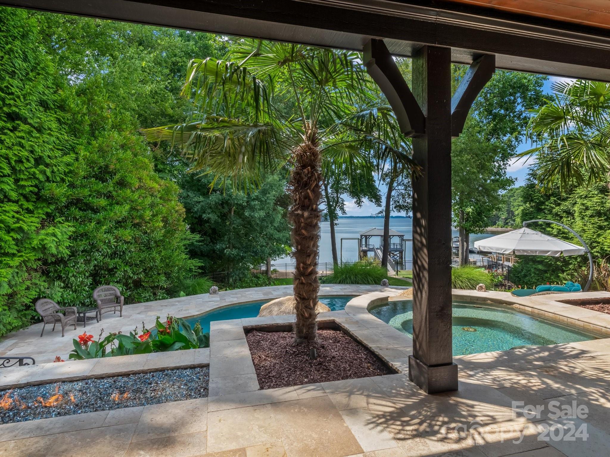 14009 Island Drive