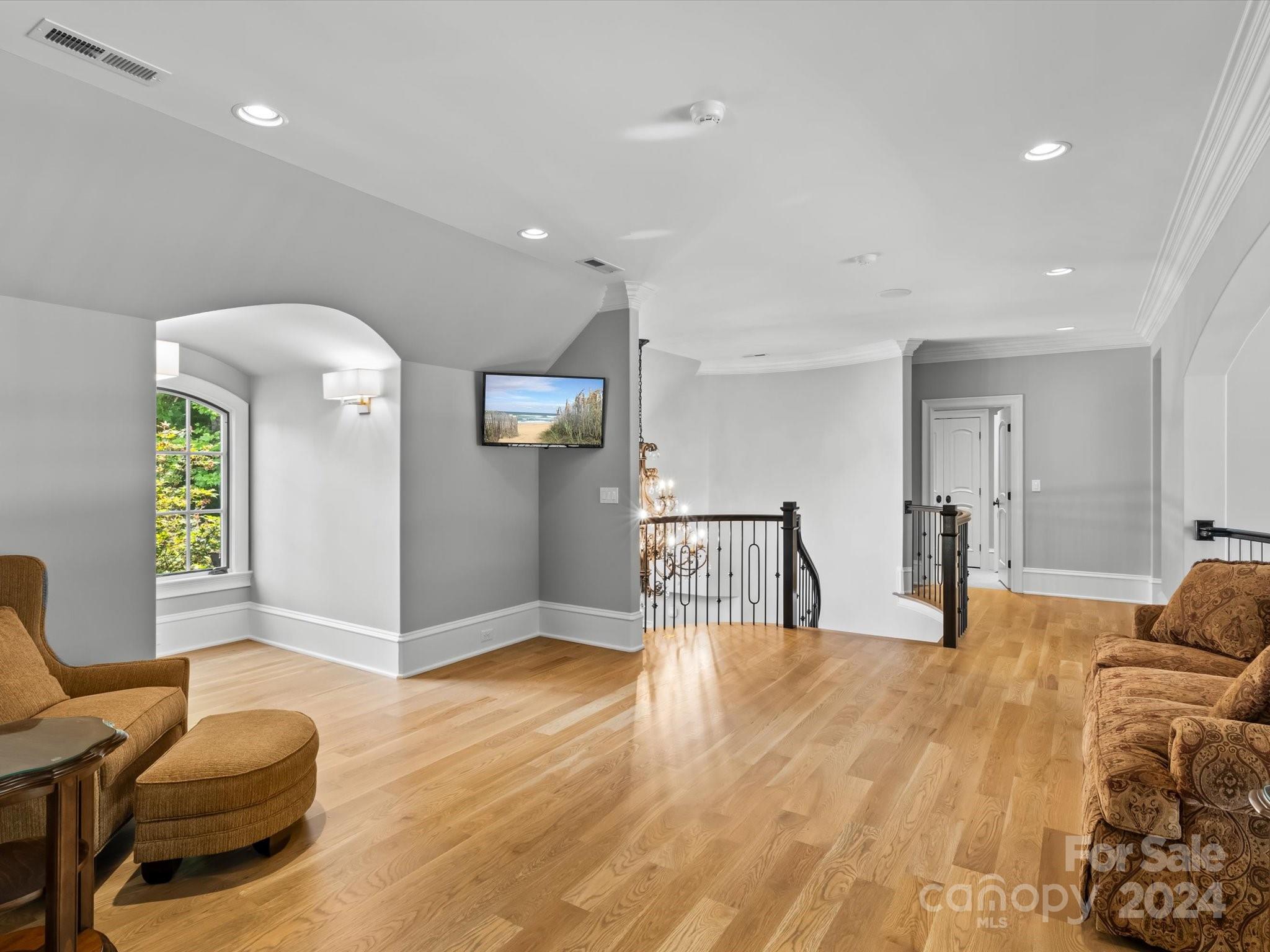 14009 Island Drive