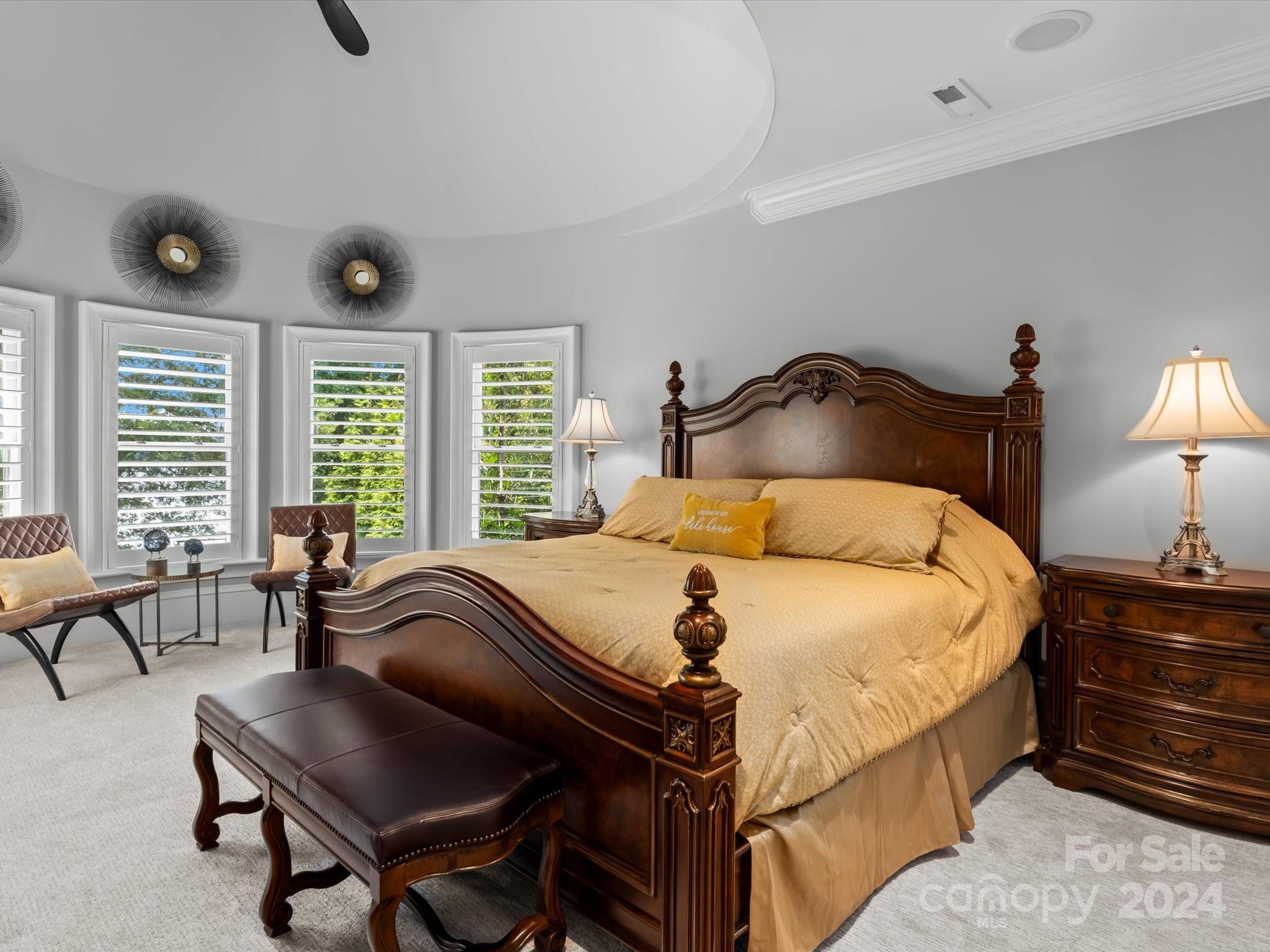 14009 Island Drive