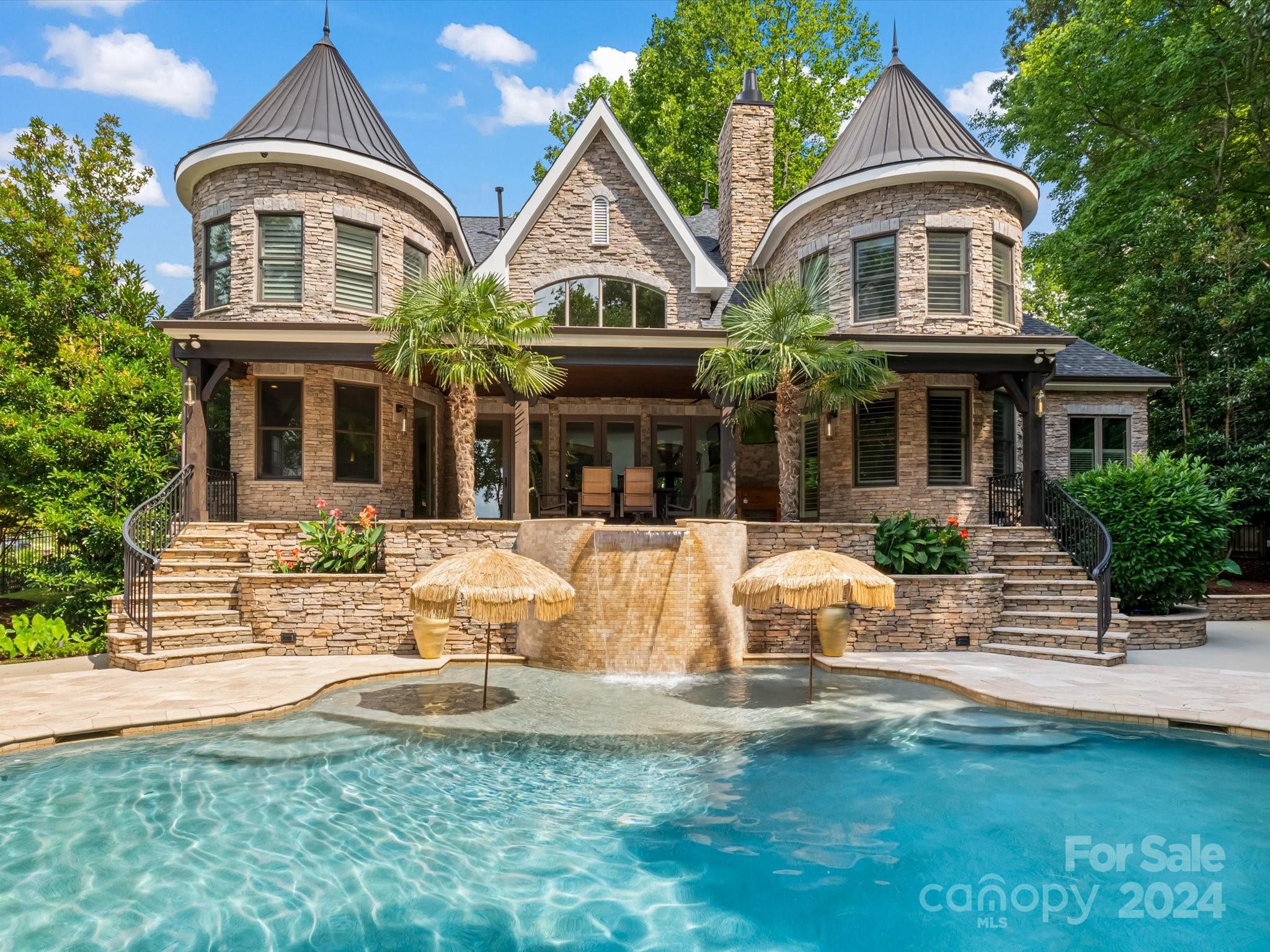 14009 Island Drive