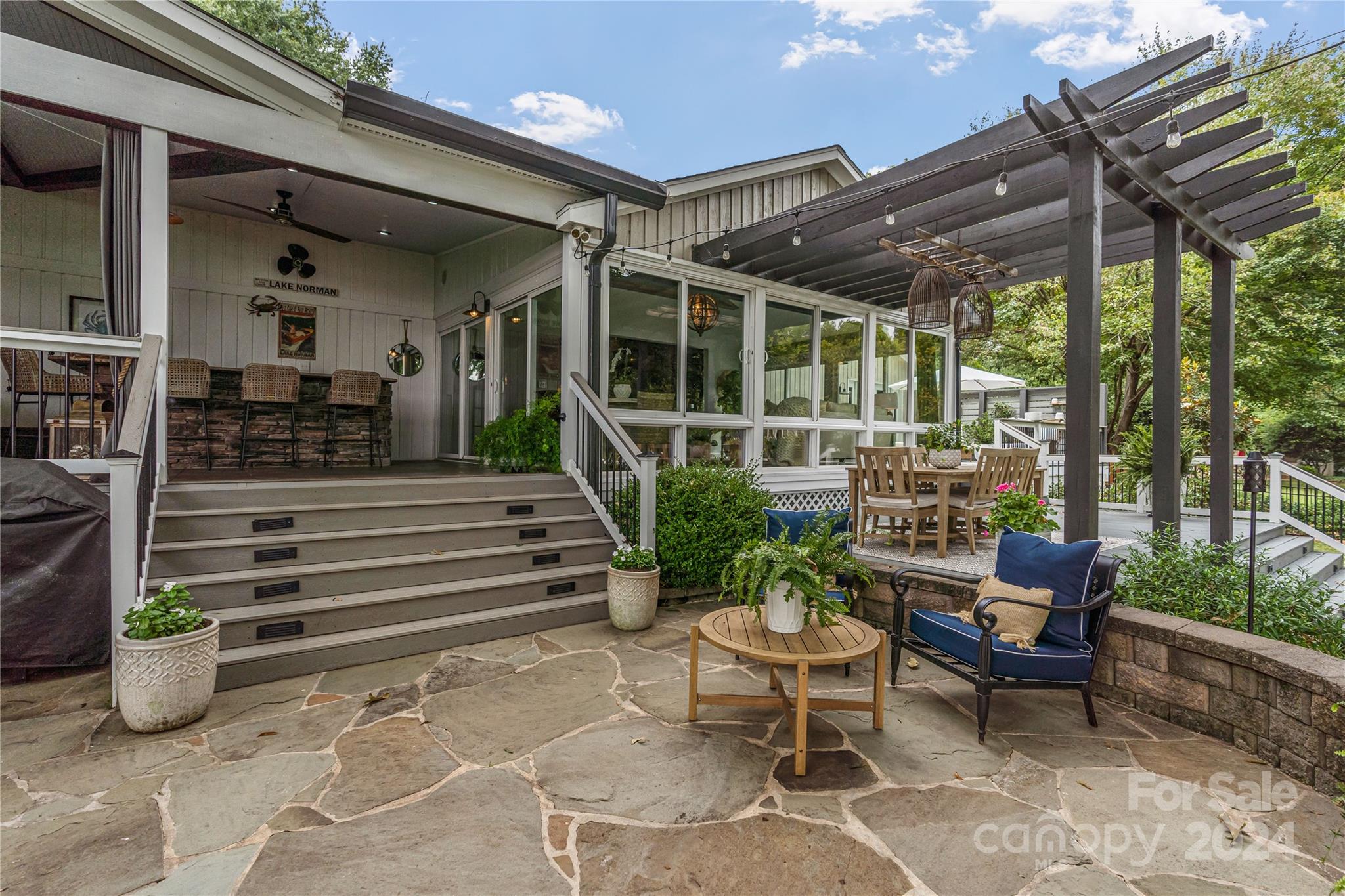 18026 Whispering Oaks Drive
