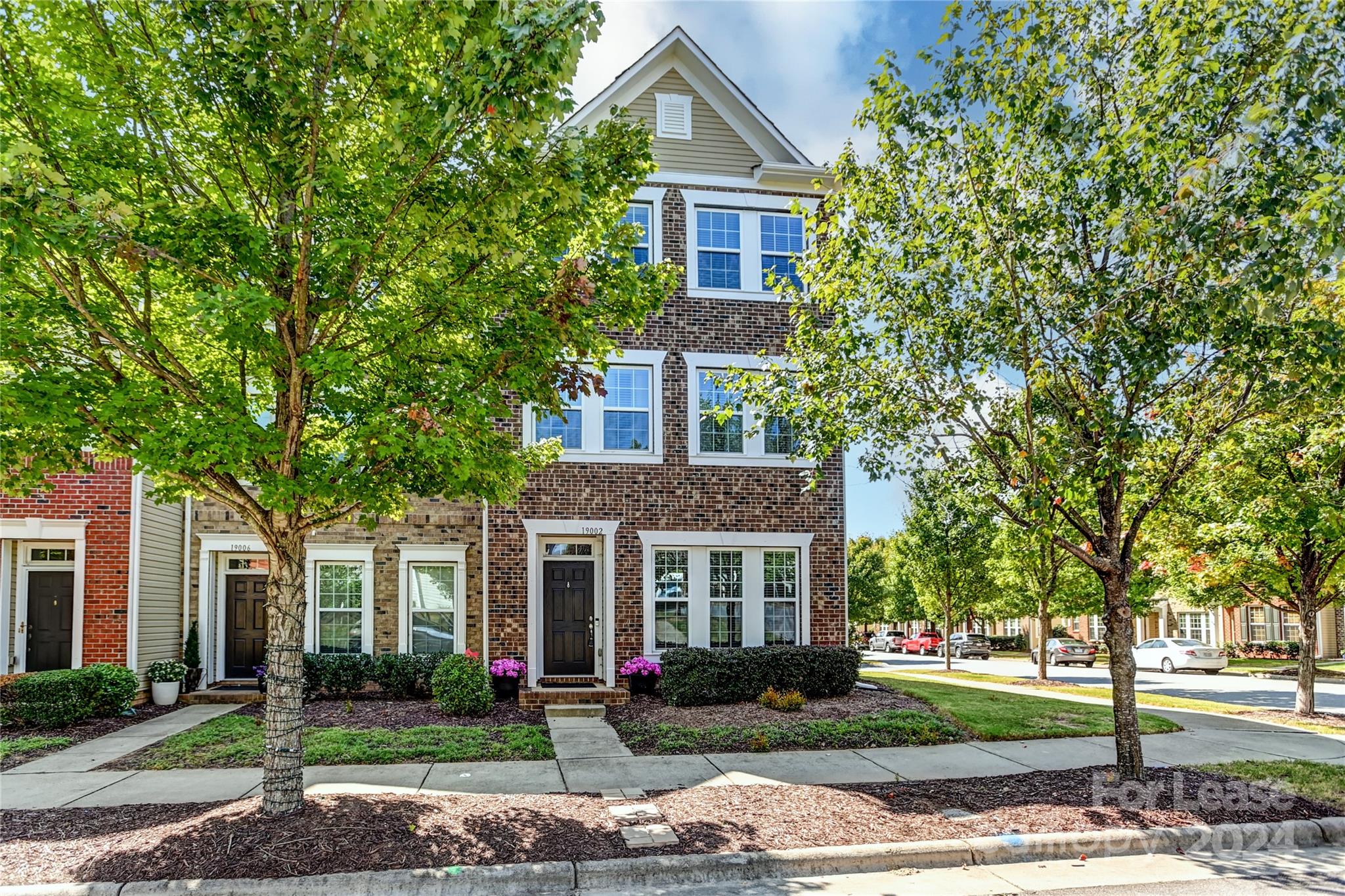 19002 Lake Breeze Drive