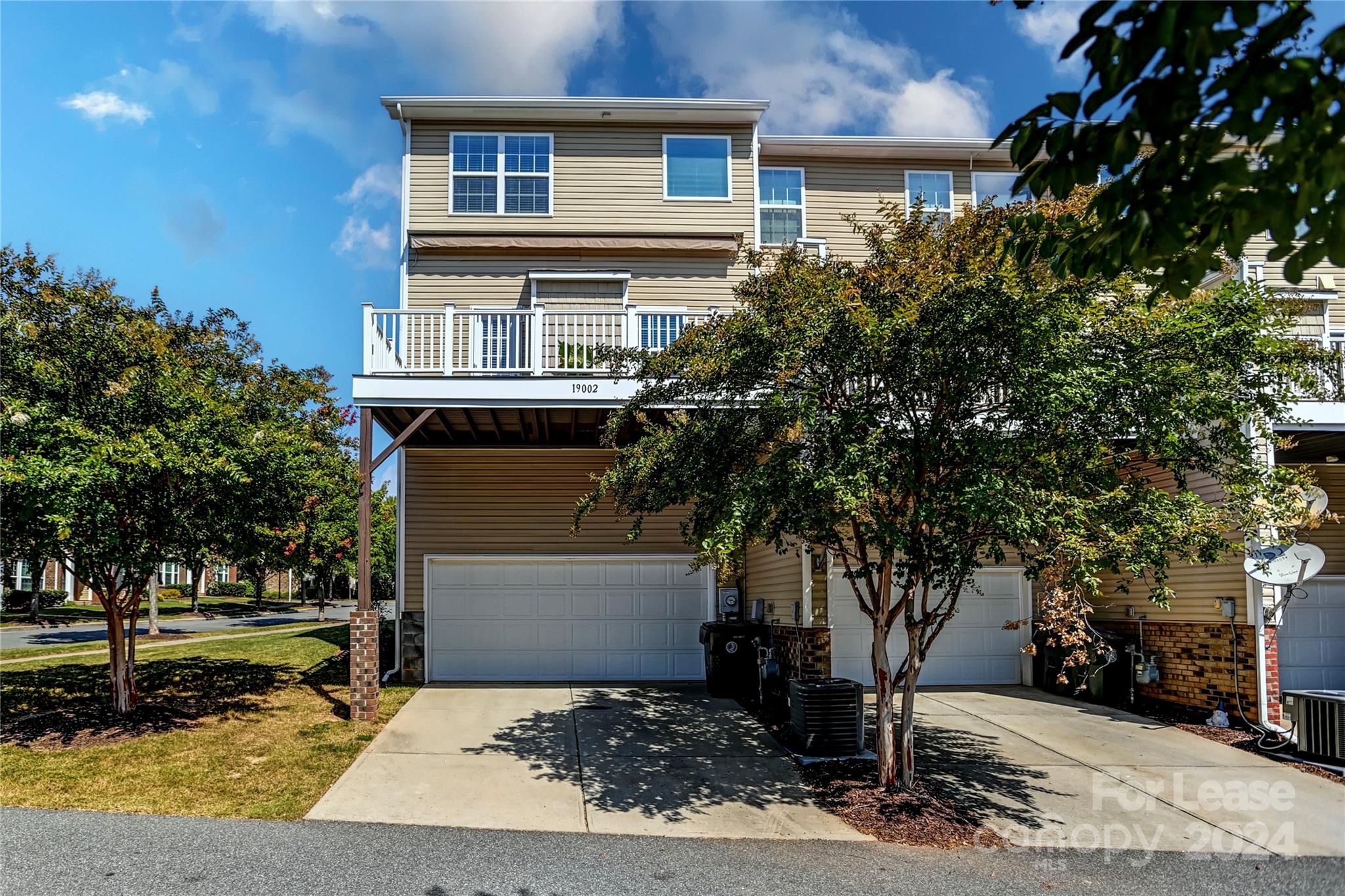 19002 Lake Breeze Drive