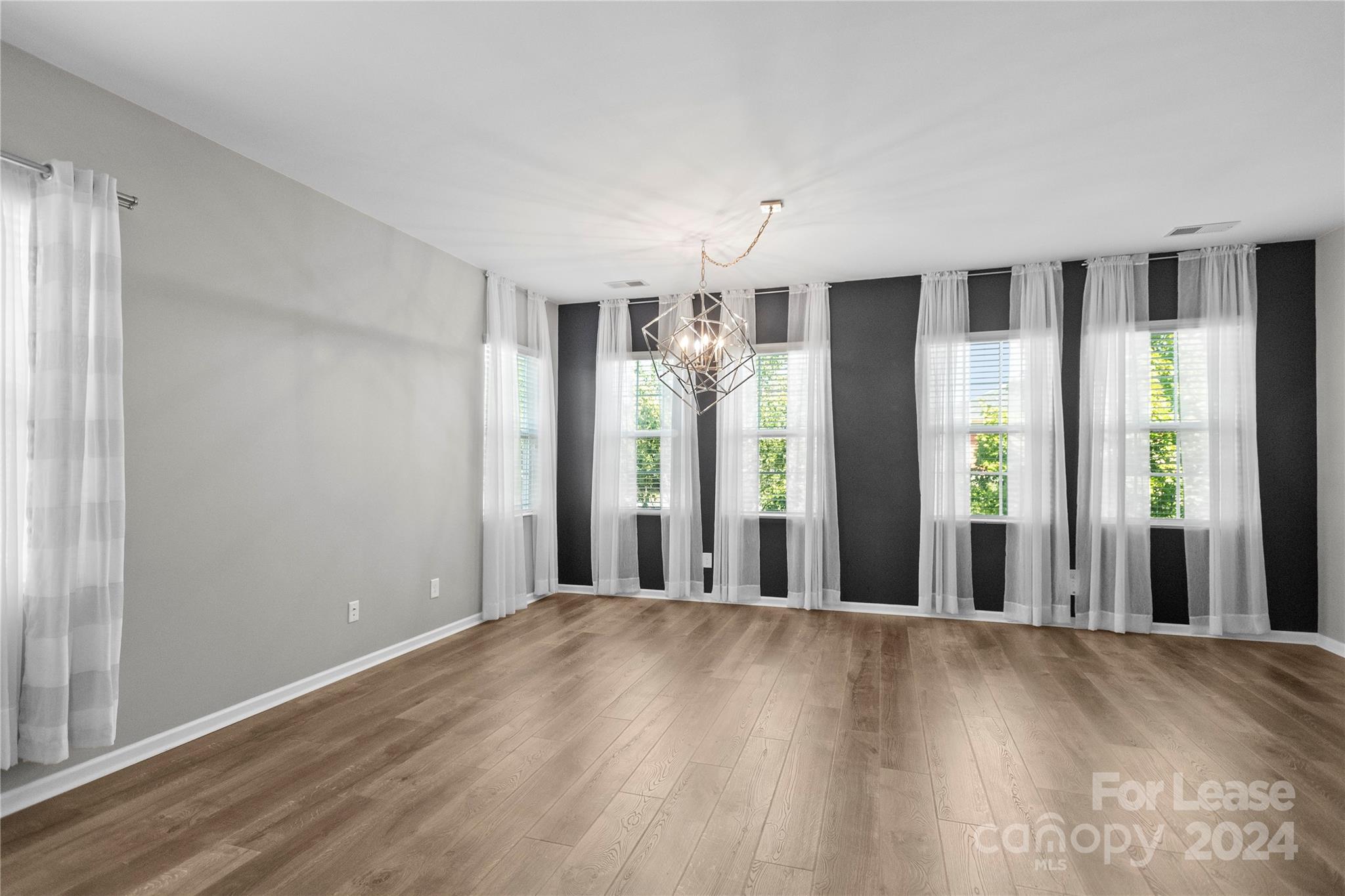 19002 Lake Breeze Drive