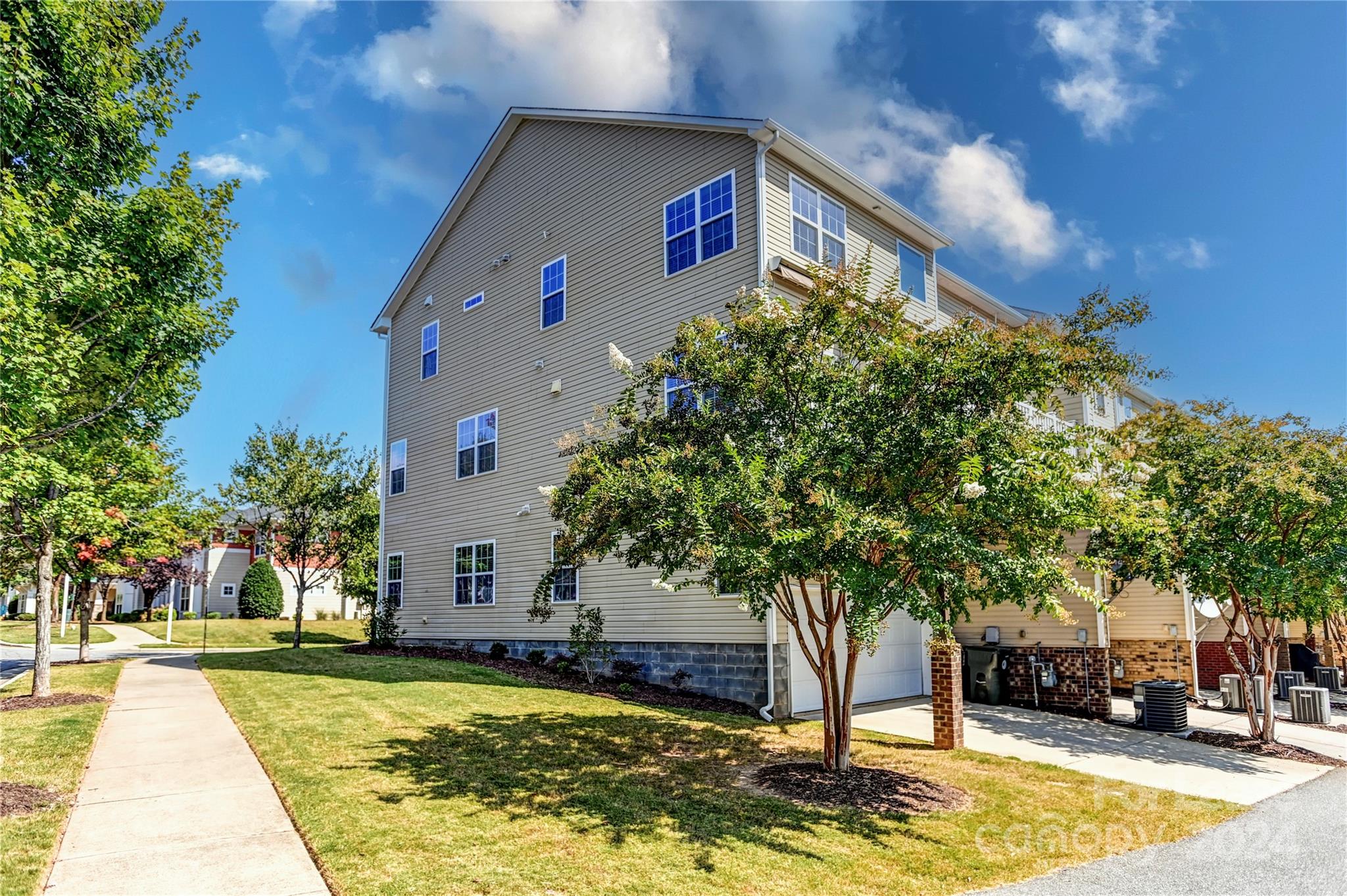 19002 Lake Breeze Drive