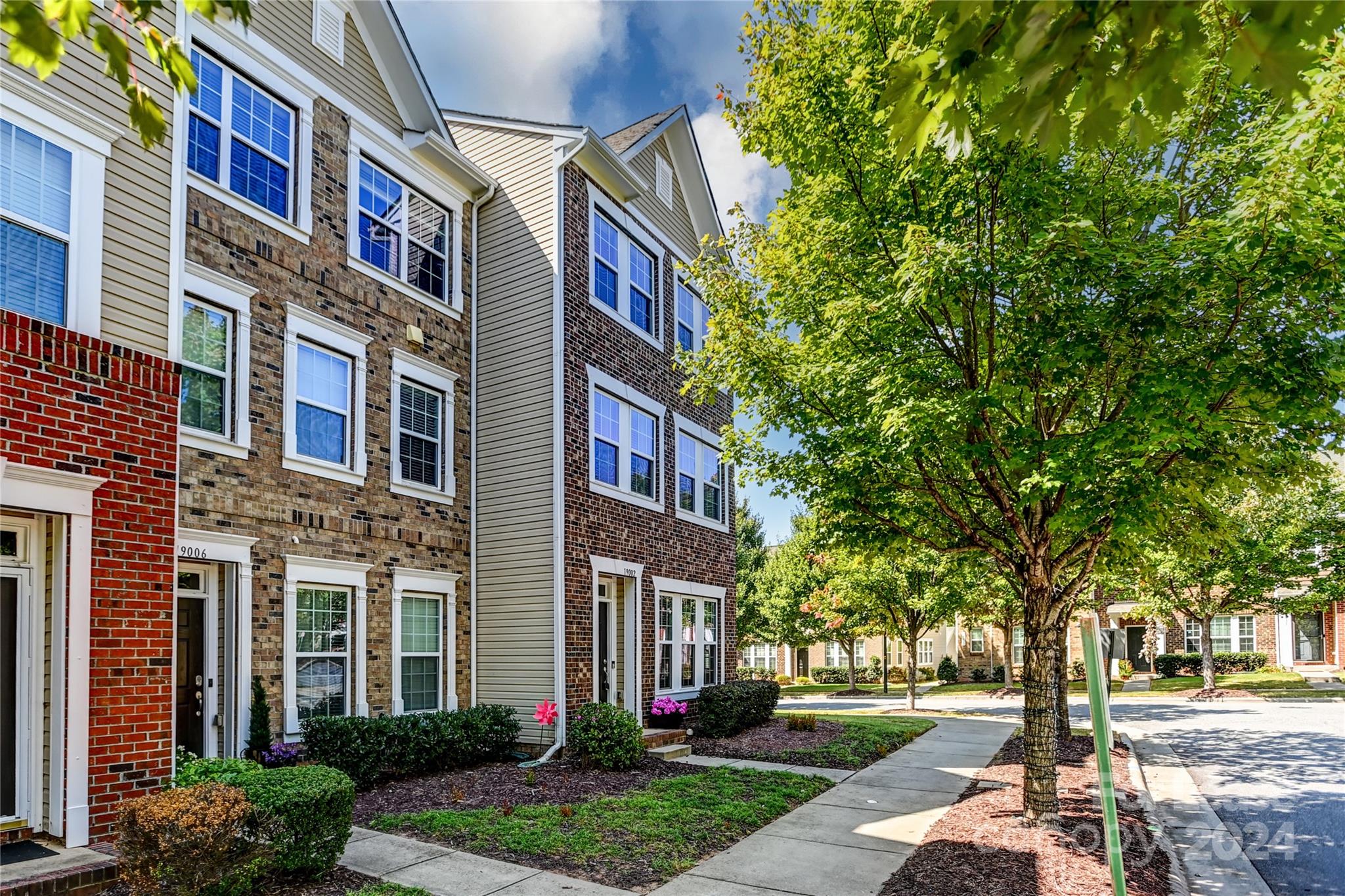 19002 Lake Breeze Drive