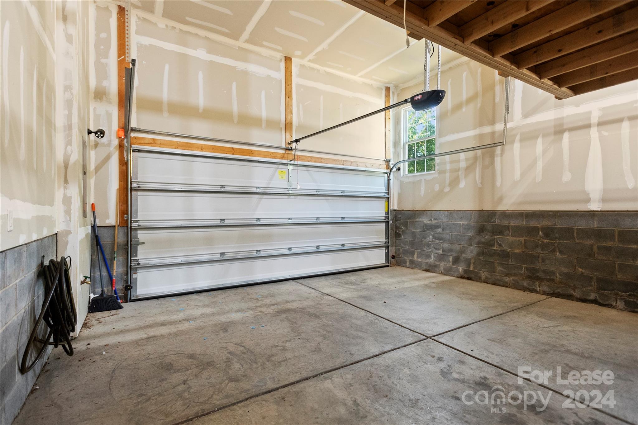 19002 Lake Breeze Drive