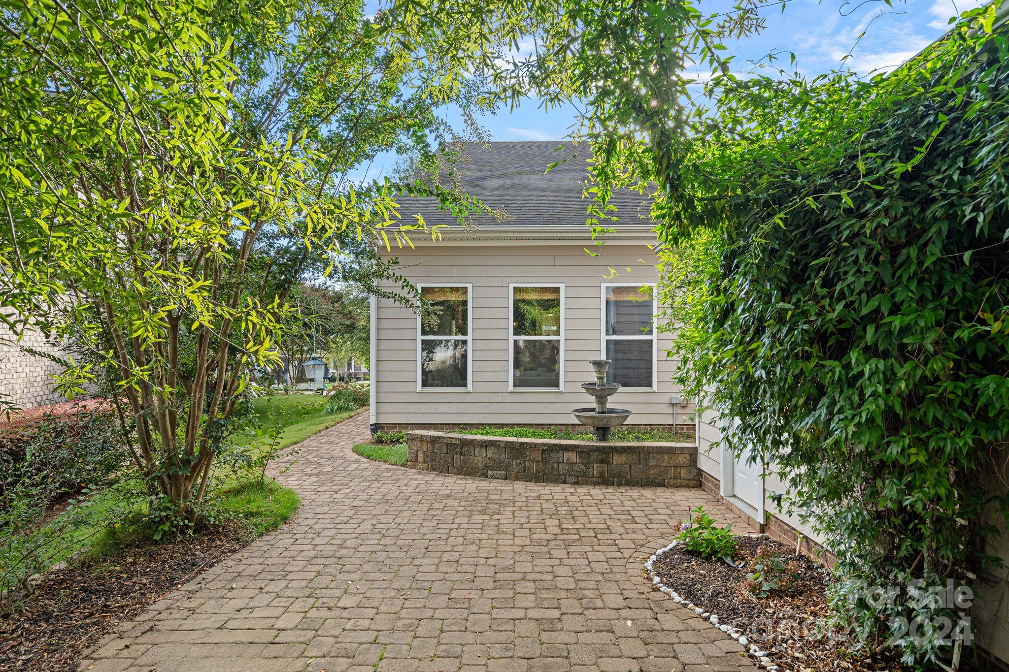 343 Montibello Drive