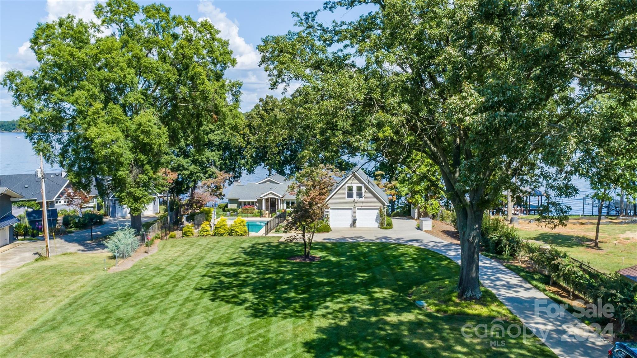 5032 Kiser Island Road